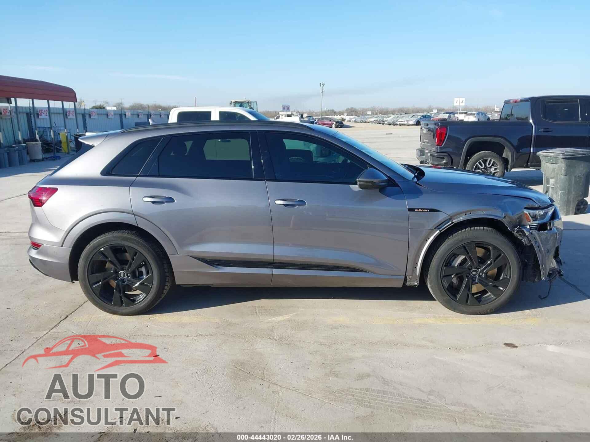 AUDI E-TRON 2021 - WA1AAAGE7MB012482