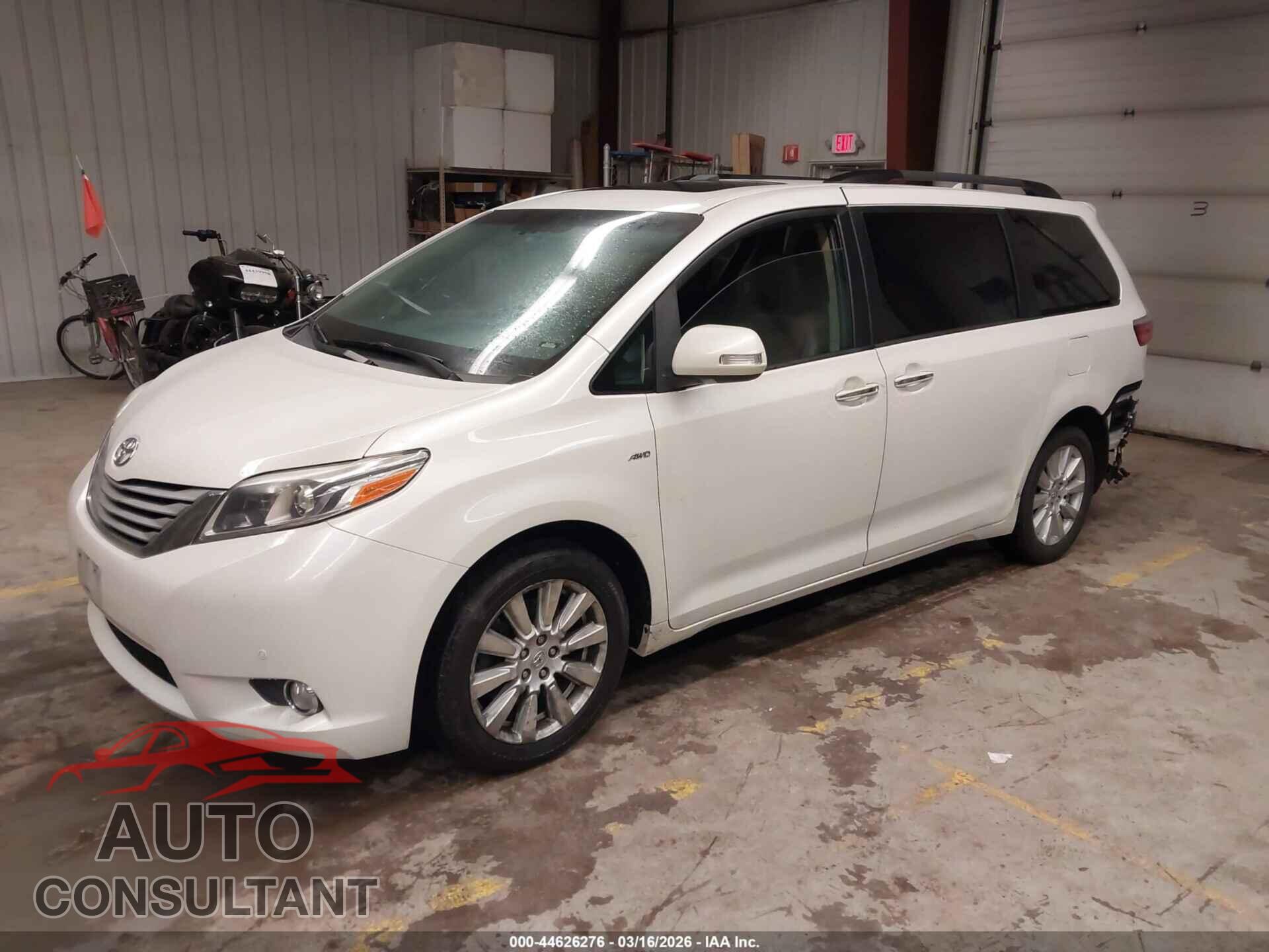 TOYOTA SIENNA 2017 - 5TDDZ3DC4HS150828