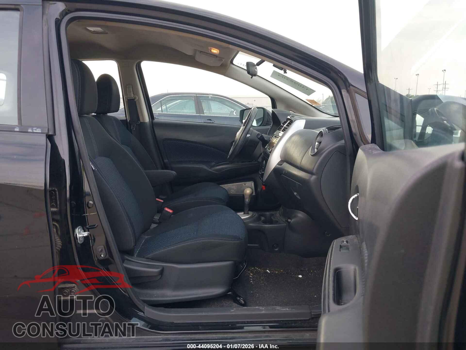 NISSAN VERSA NOTE 2017 - 3N1CE2CP4HL352924