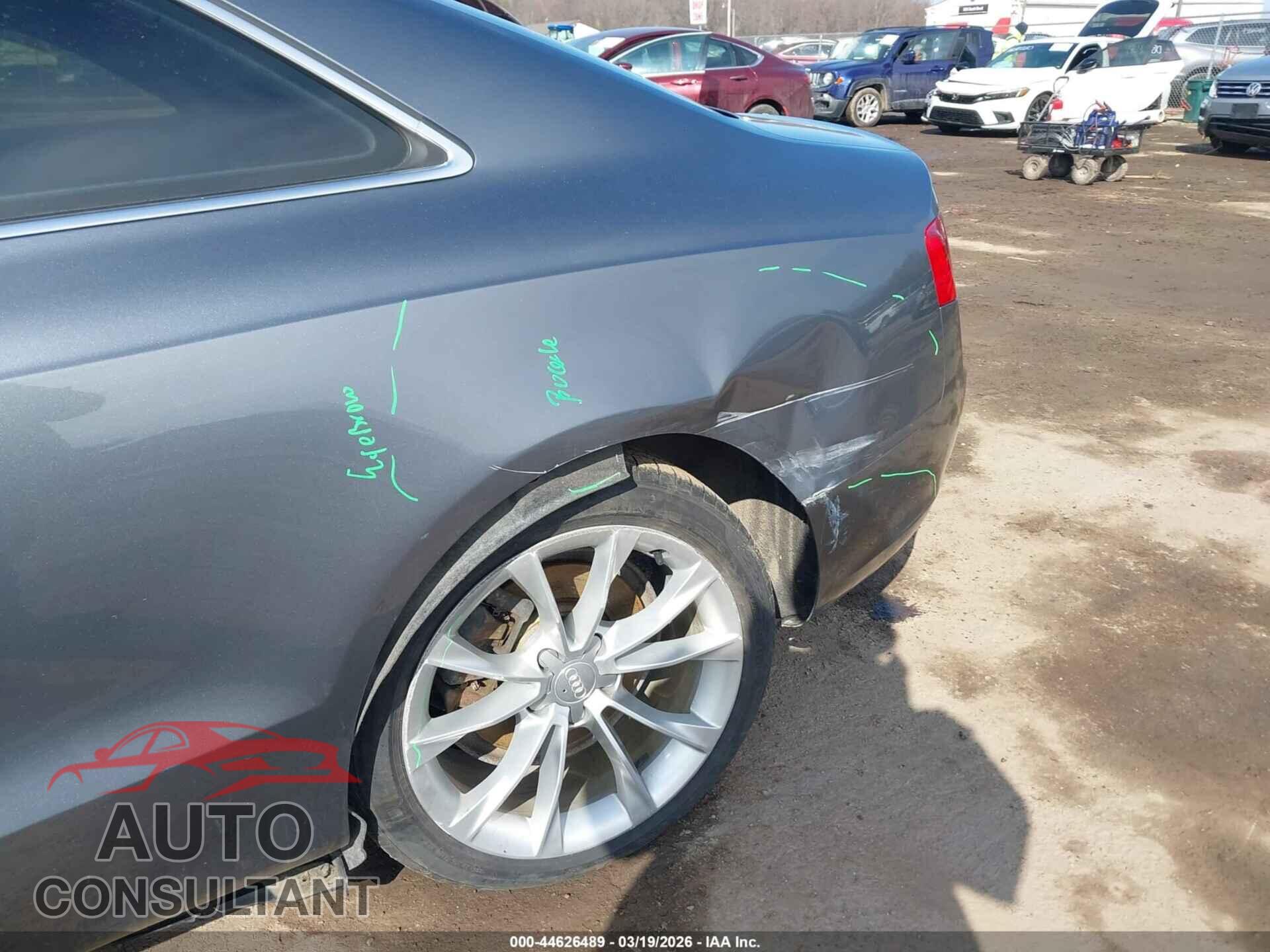 AUDI A5 2013 - WAULFAFR9DA062470