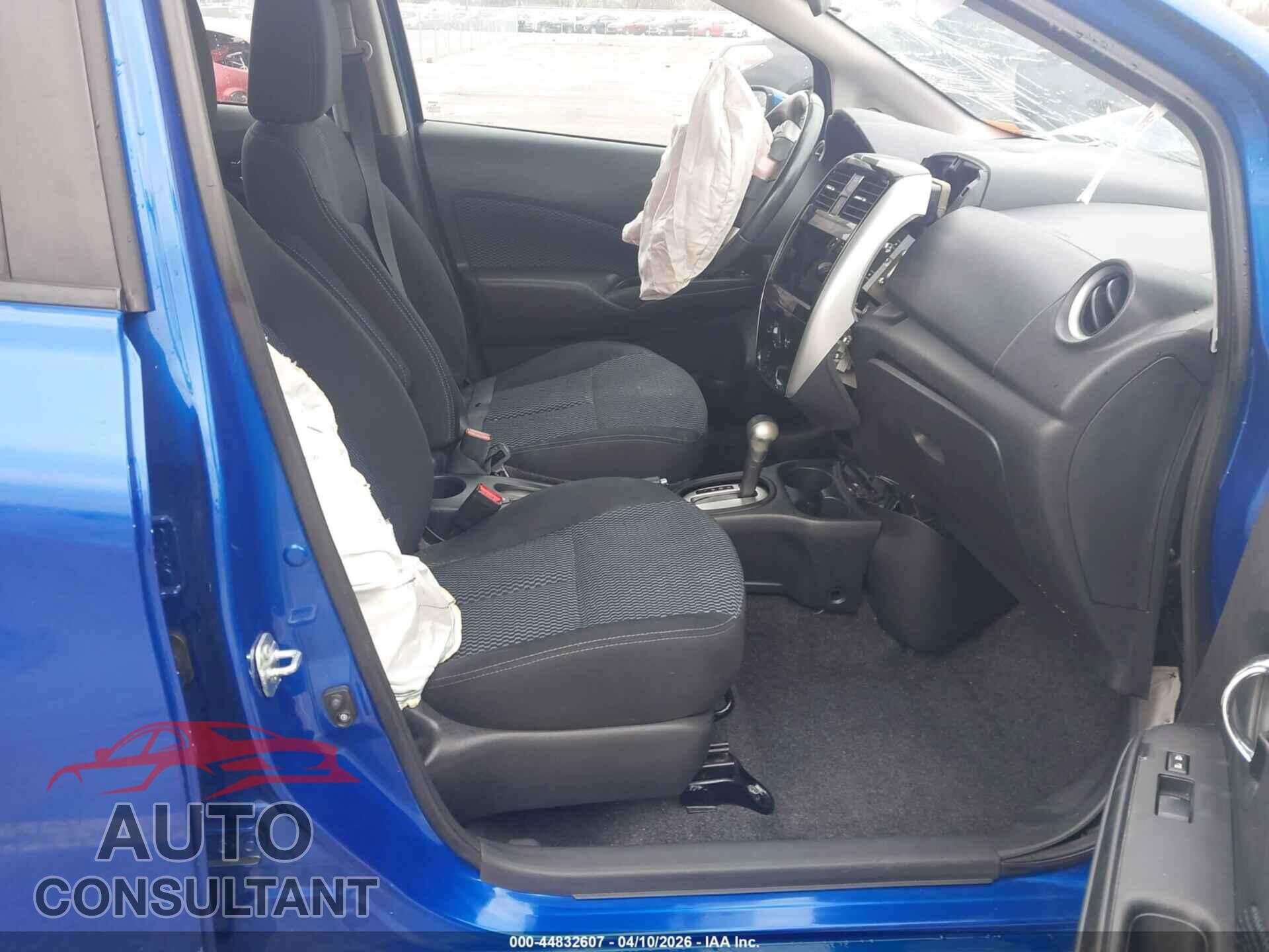 NISSAN VERSA NOTE 2015 - 3N1CE2CPXFL417756