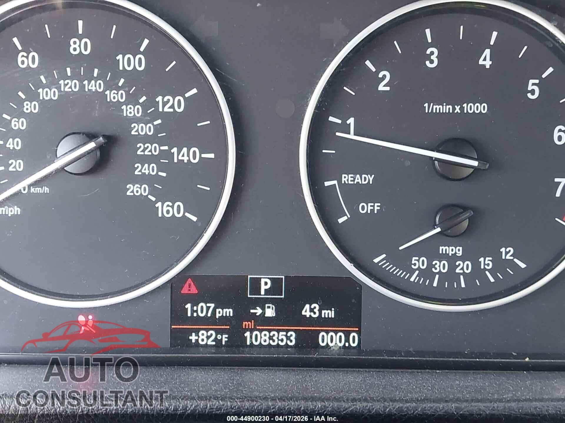 BMW 320I 2014 - WBA3B1G53ENS77778