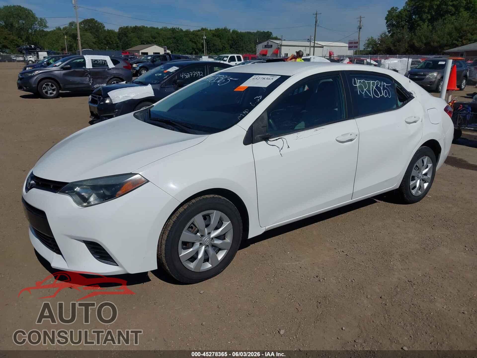 TOYOTA COROLLA 2015 - 5YFBURHE8FP239084