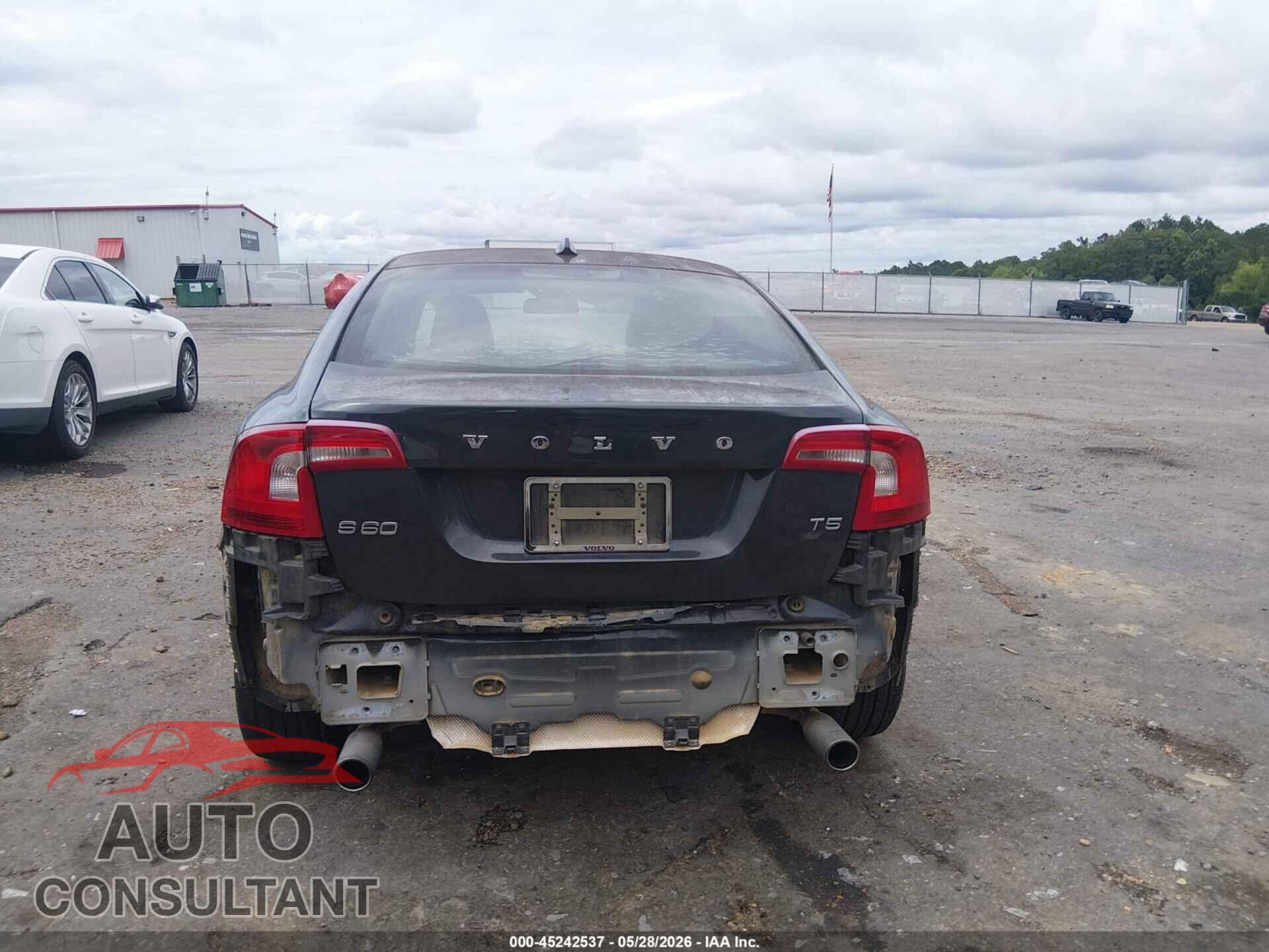 VOLVO S60 2012 - YV1622FS2C2128073