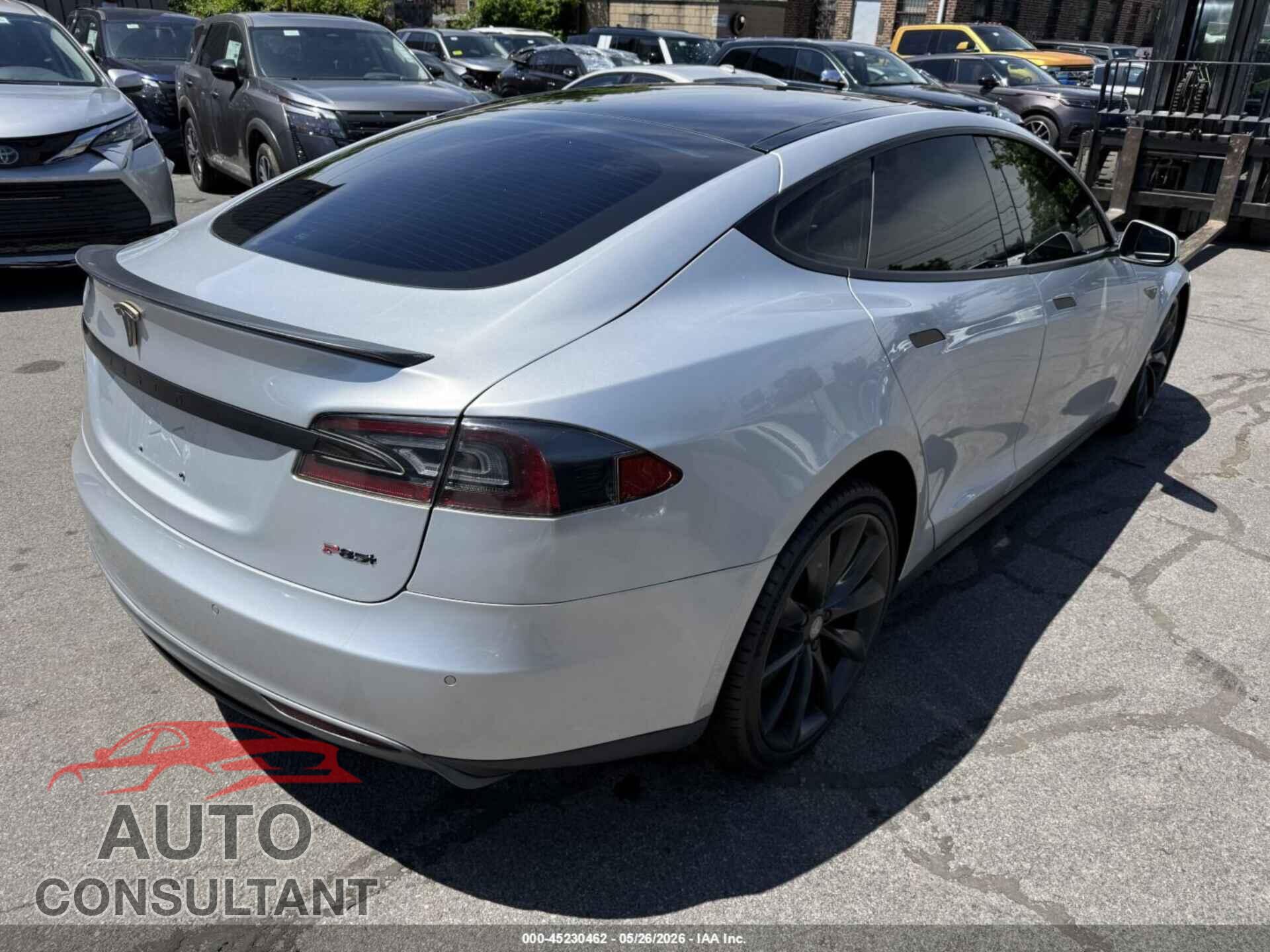 TESLA MODEL S 2013 - 5YJSA1CP7DFP24912