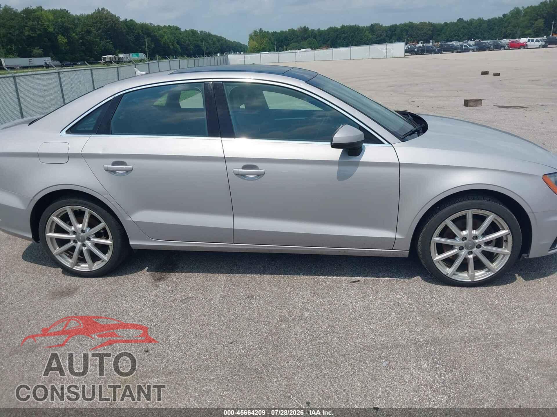 AUDI A3 2015 - WAUEFGFF7F1069308