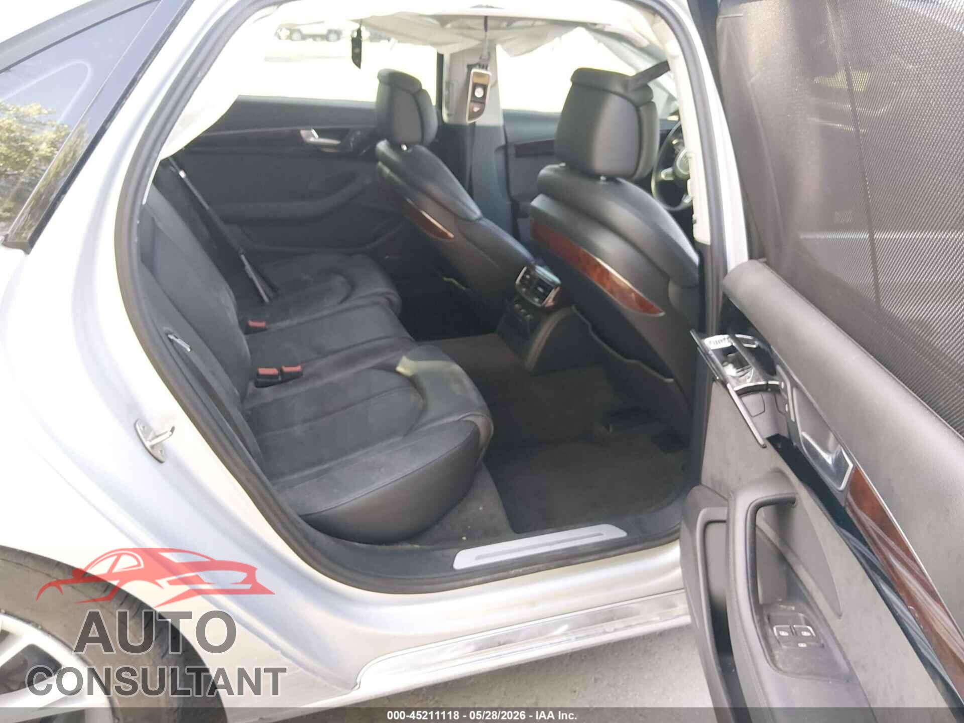 AUDI A8 L 2013 - WAURGAFD3DN032966
