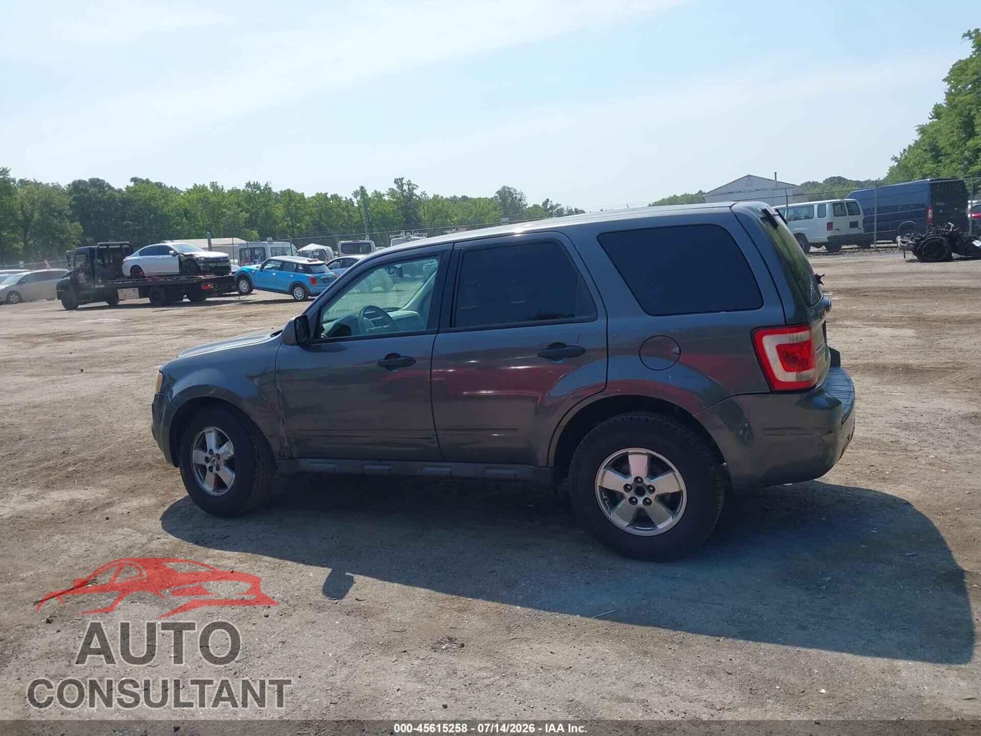 FORD ESCAPE 2010 - 1FMCU0C76AKD15431