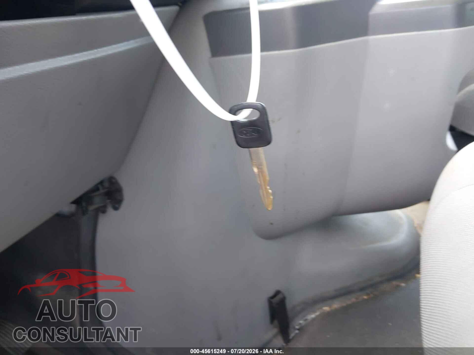 FORD E-250 2013 - 1FTNE2EW4DDA21545
