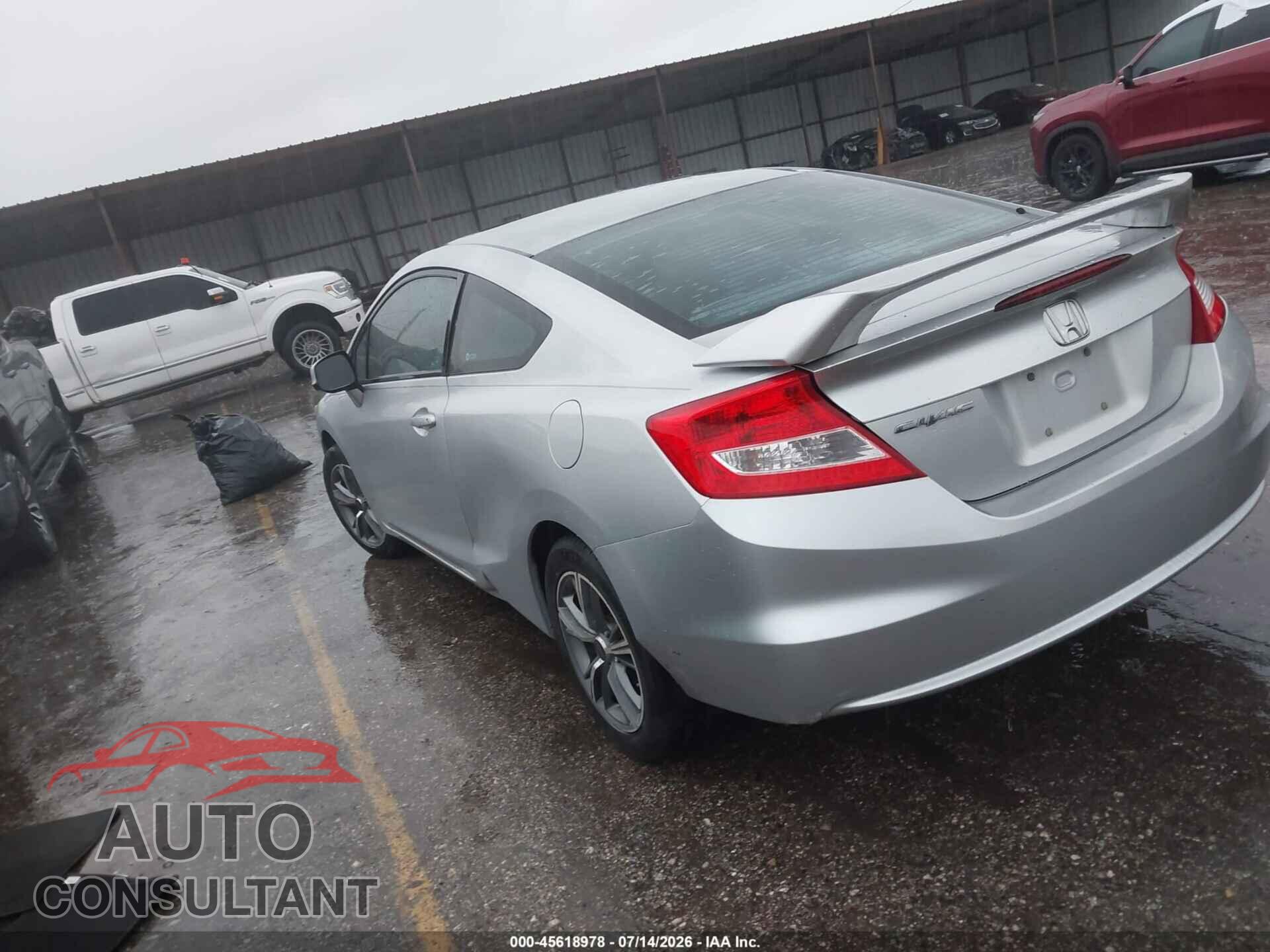 HONDA CIVIC 2012 - 2HGFG3B86CH544093