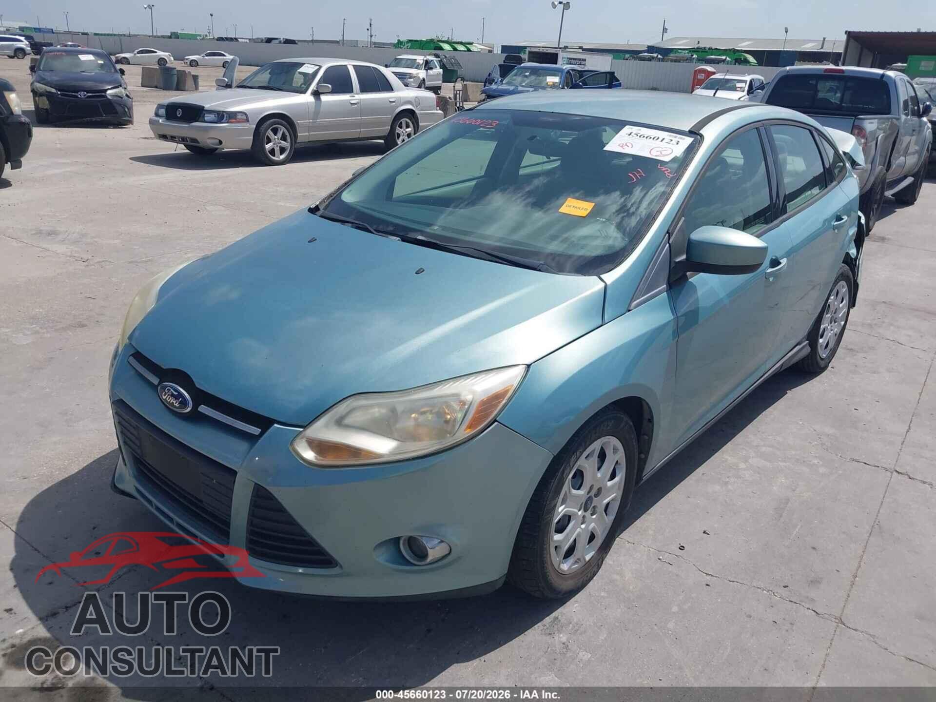 FORD FOCUS 2012 - 1FAHP3F26CL471040