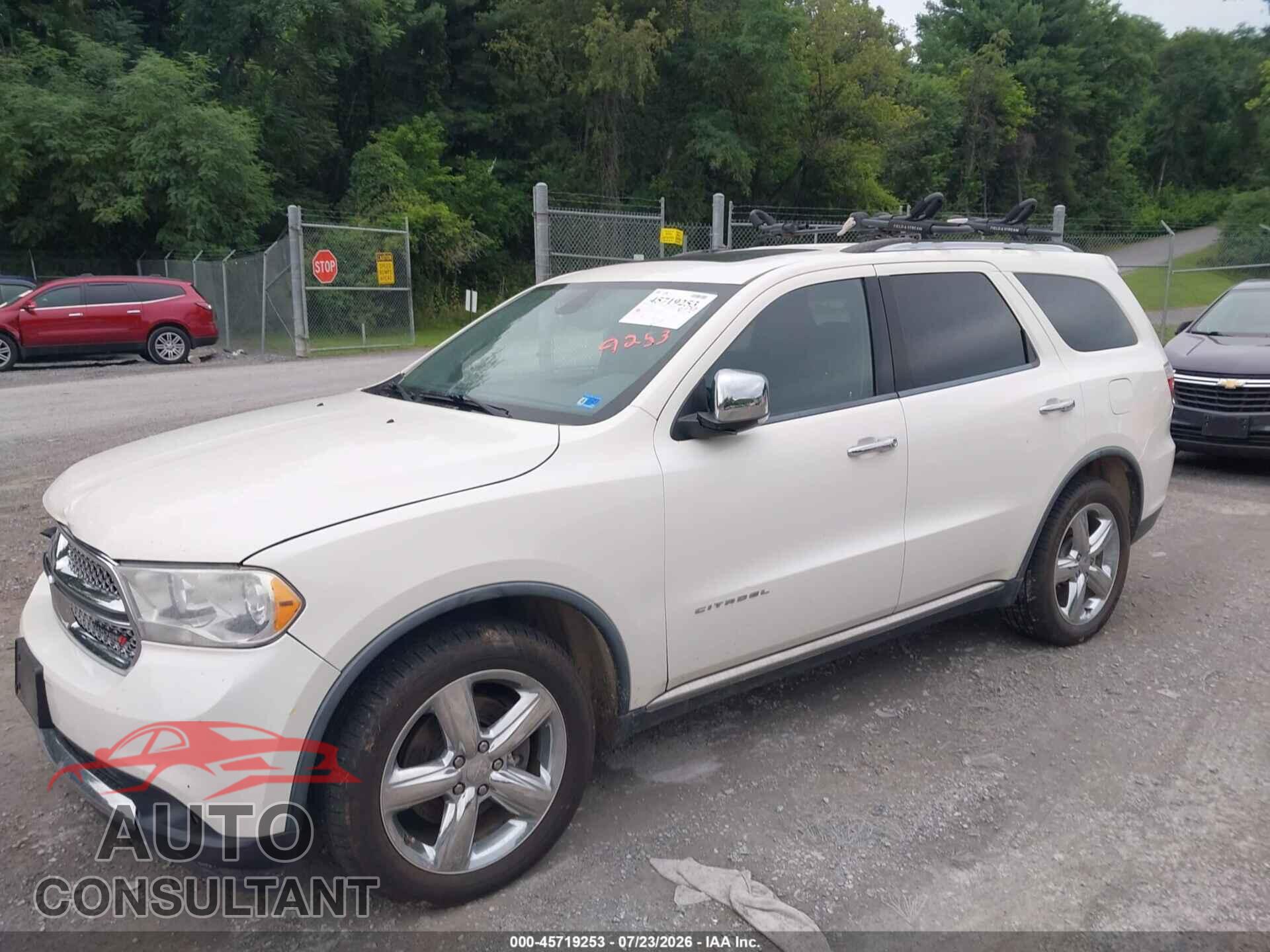 DODGE DURANGO 2011 - 1D4SE5GT0BC725285