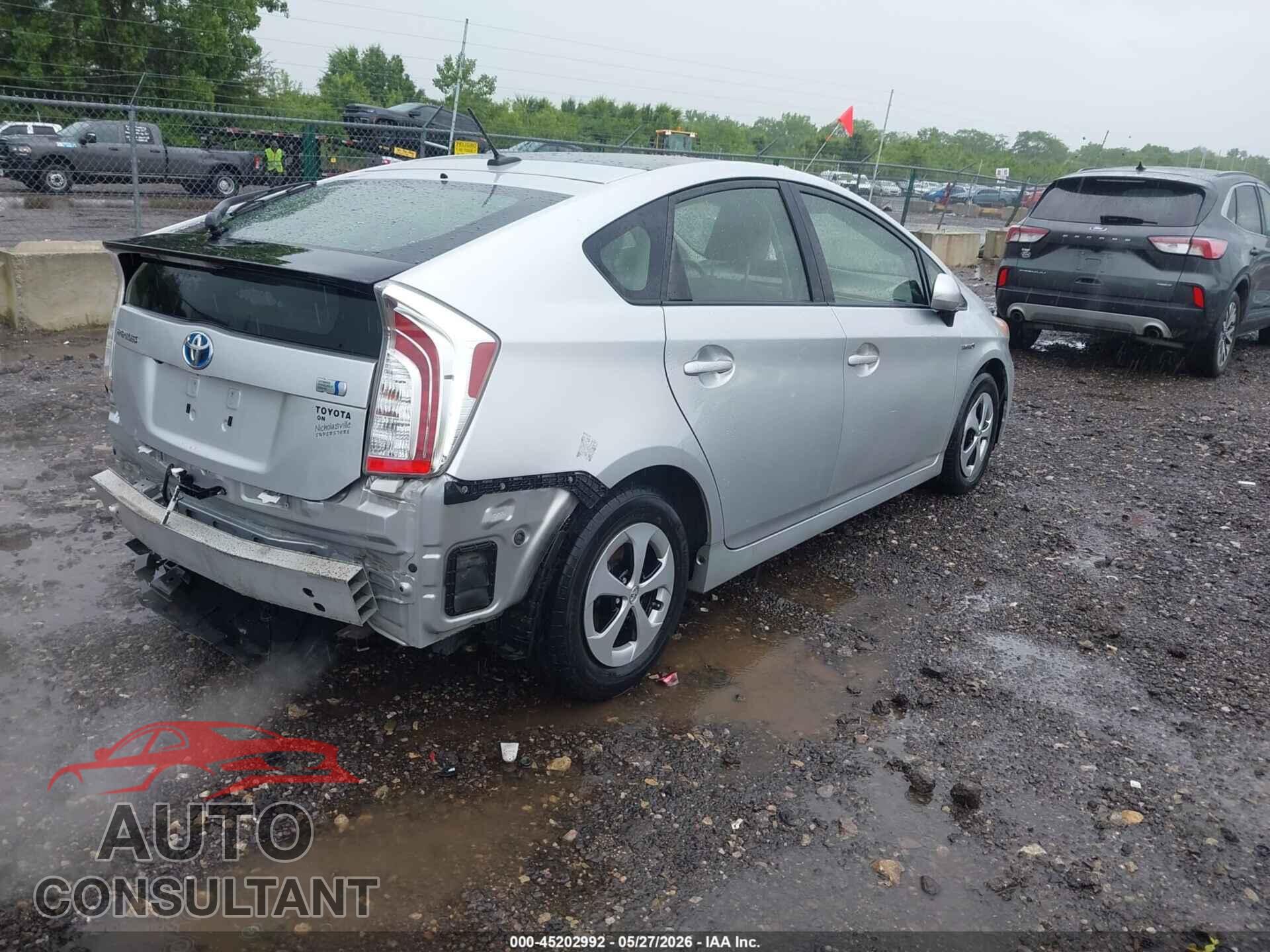 TOYOTA PRIUS 2013 - JTDKN3DU2D5645380