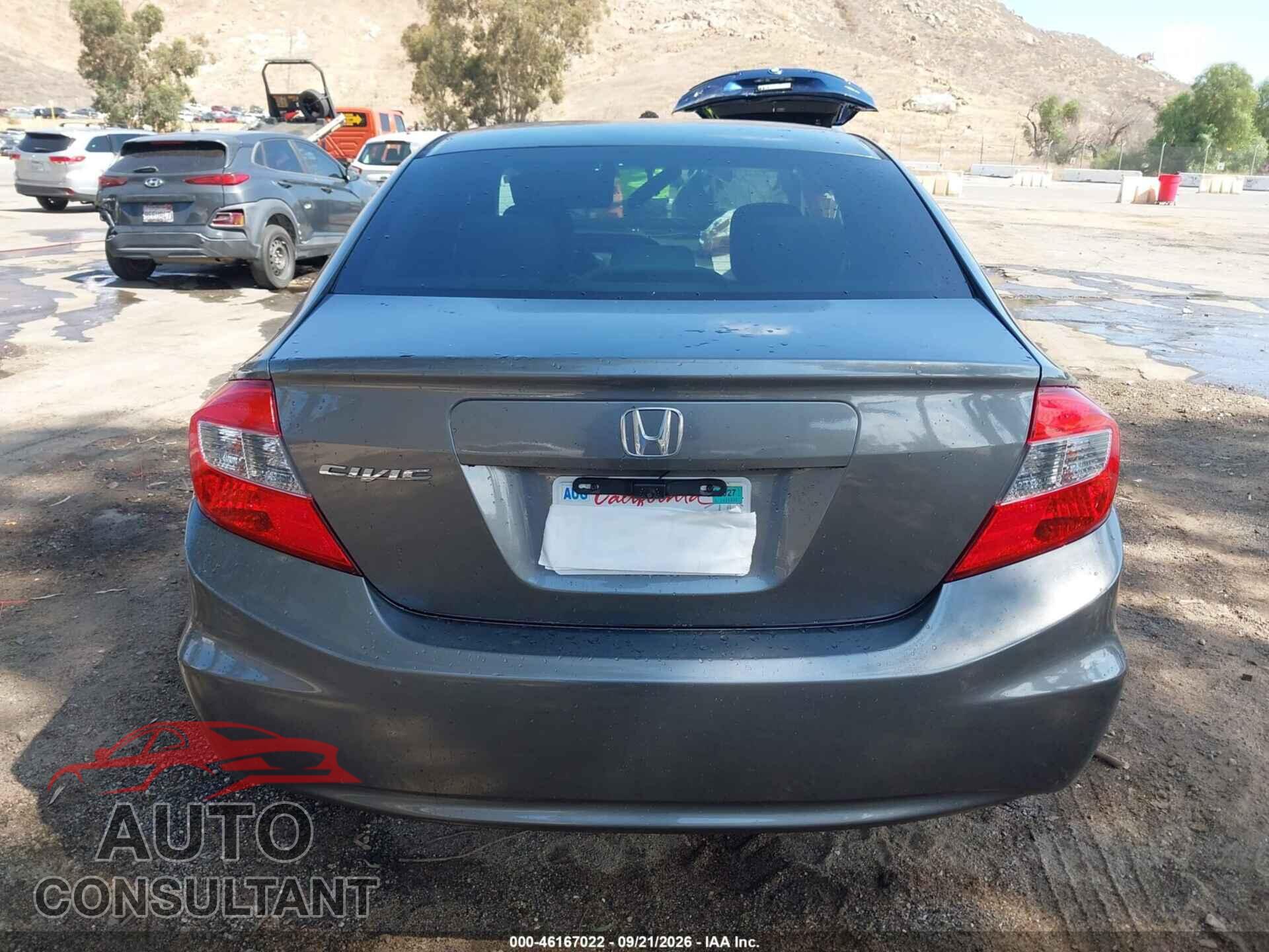 HONDA CIVIC 2012 - 19XFB2F82CE305881