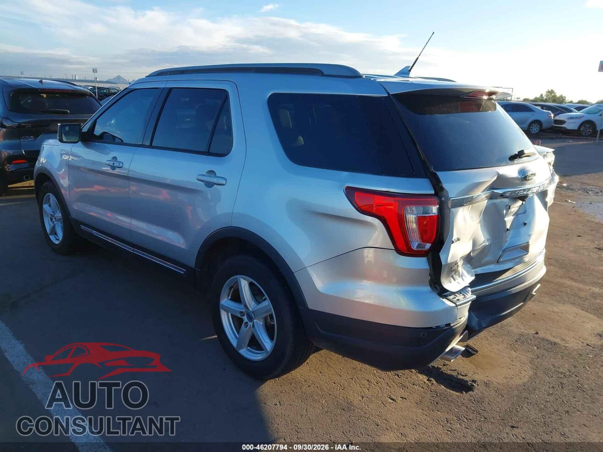 FORD EXPLORER 2018 - 1FM5K7D86JGB09642