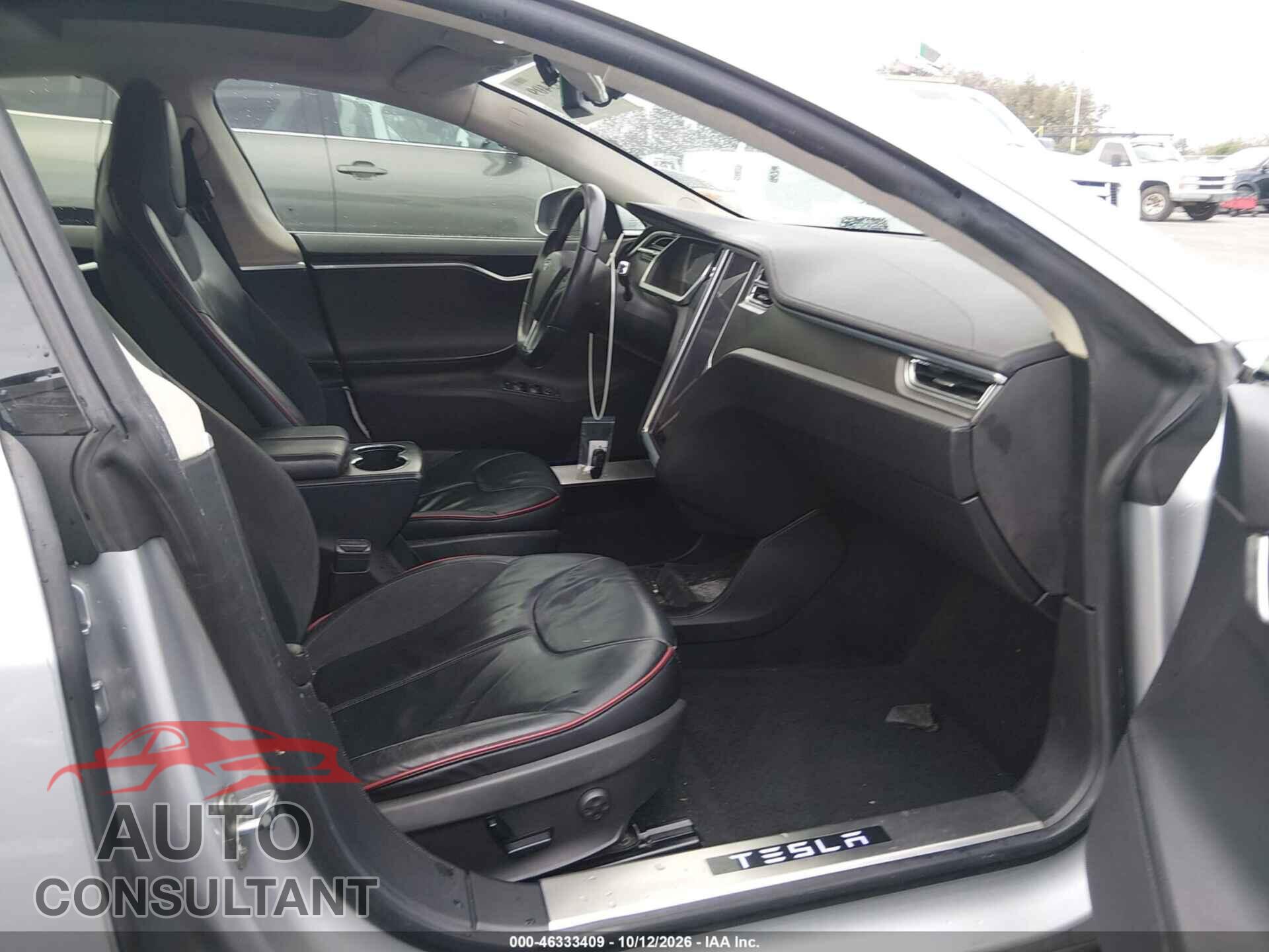TESLA MODEL S 2013 - 5YJSA1DP7DFP06618