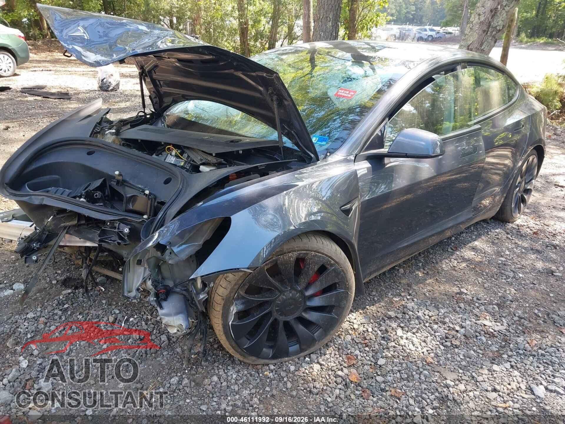 TESLA MODEL 3 2023 - 5YJ3E1EC0PF636145