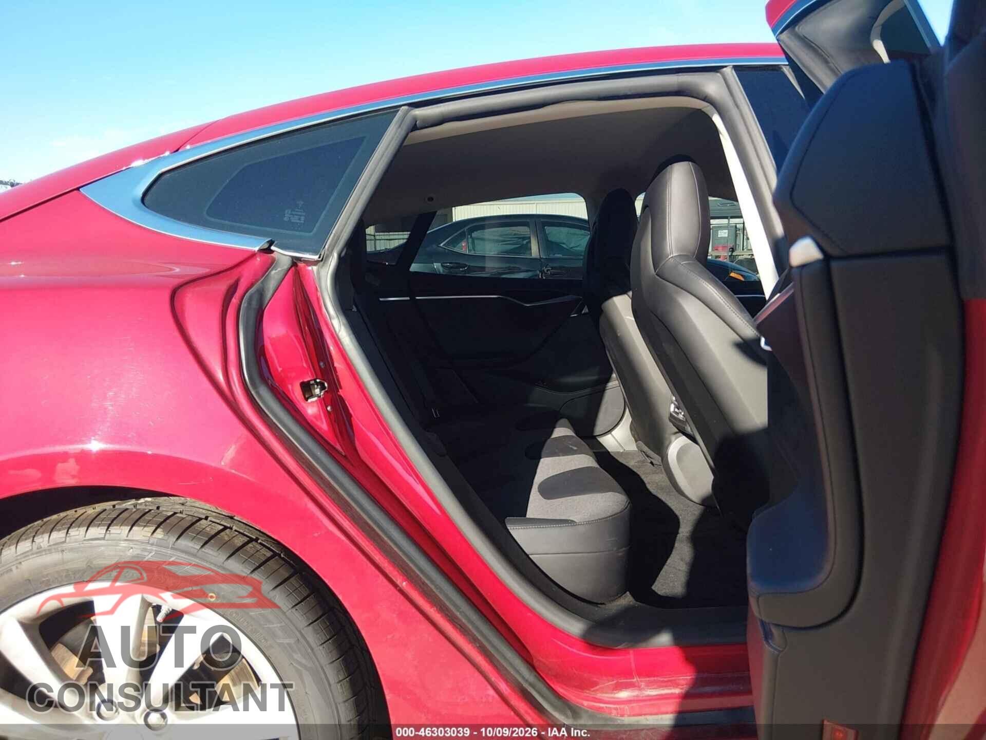 TESLA MODEL S 2014 - 5YJSA1H17EFP57110