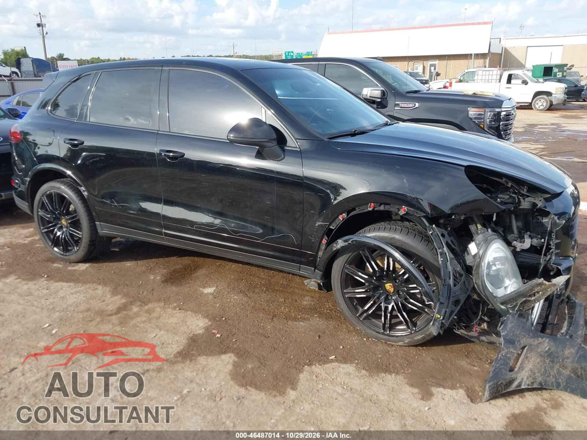 PORSCHE CAYENNE 2018 - WP1AA2A21JKA05290