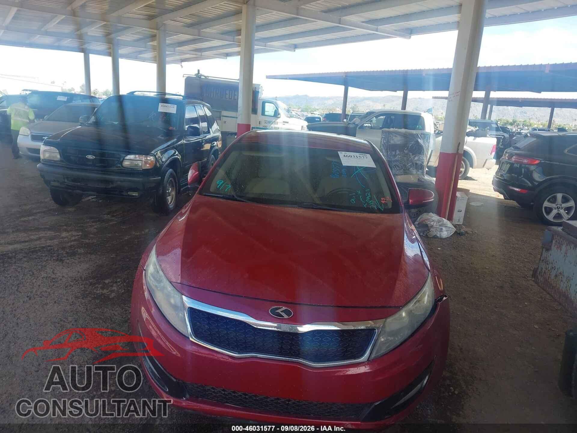 KIA OPTIMA 2013 - 5XXGM4A70DG218921