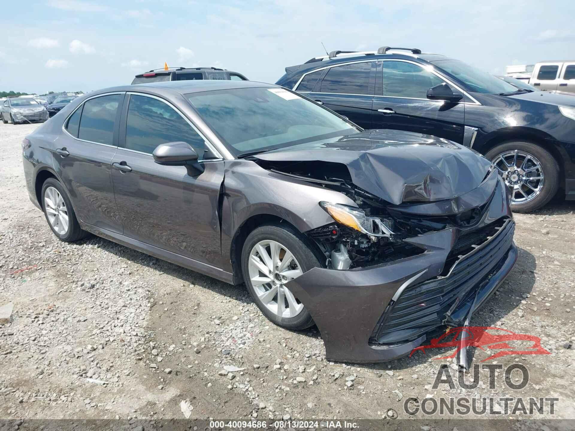 TOYOTA CAMRY 2022 - 4T1C11AKXNU694286