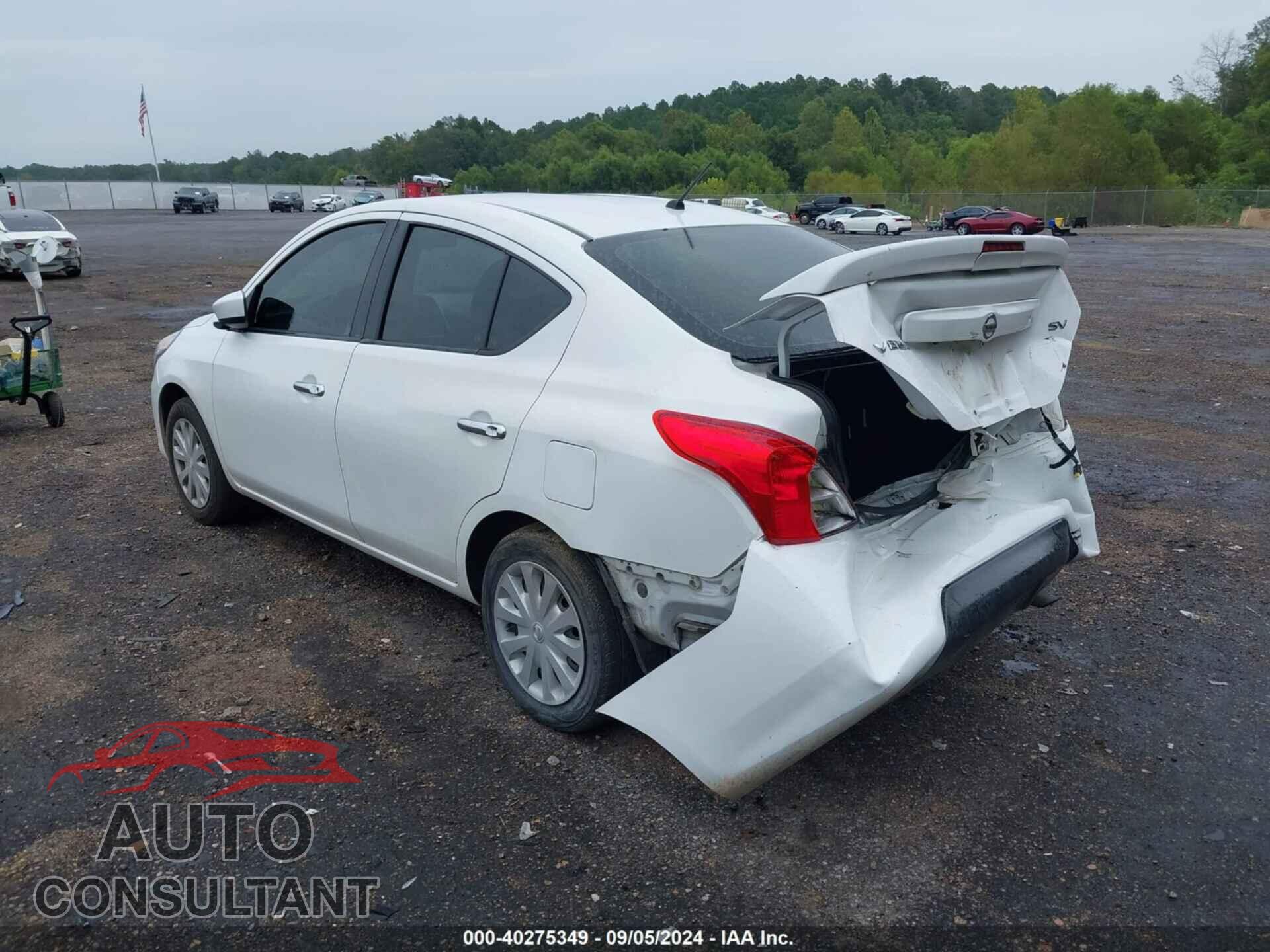 NISSAN VERSA 2019 - 3N1CN7AP3KL824019