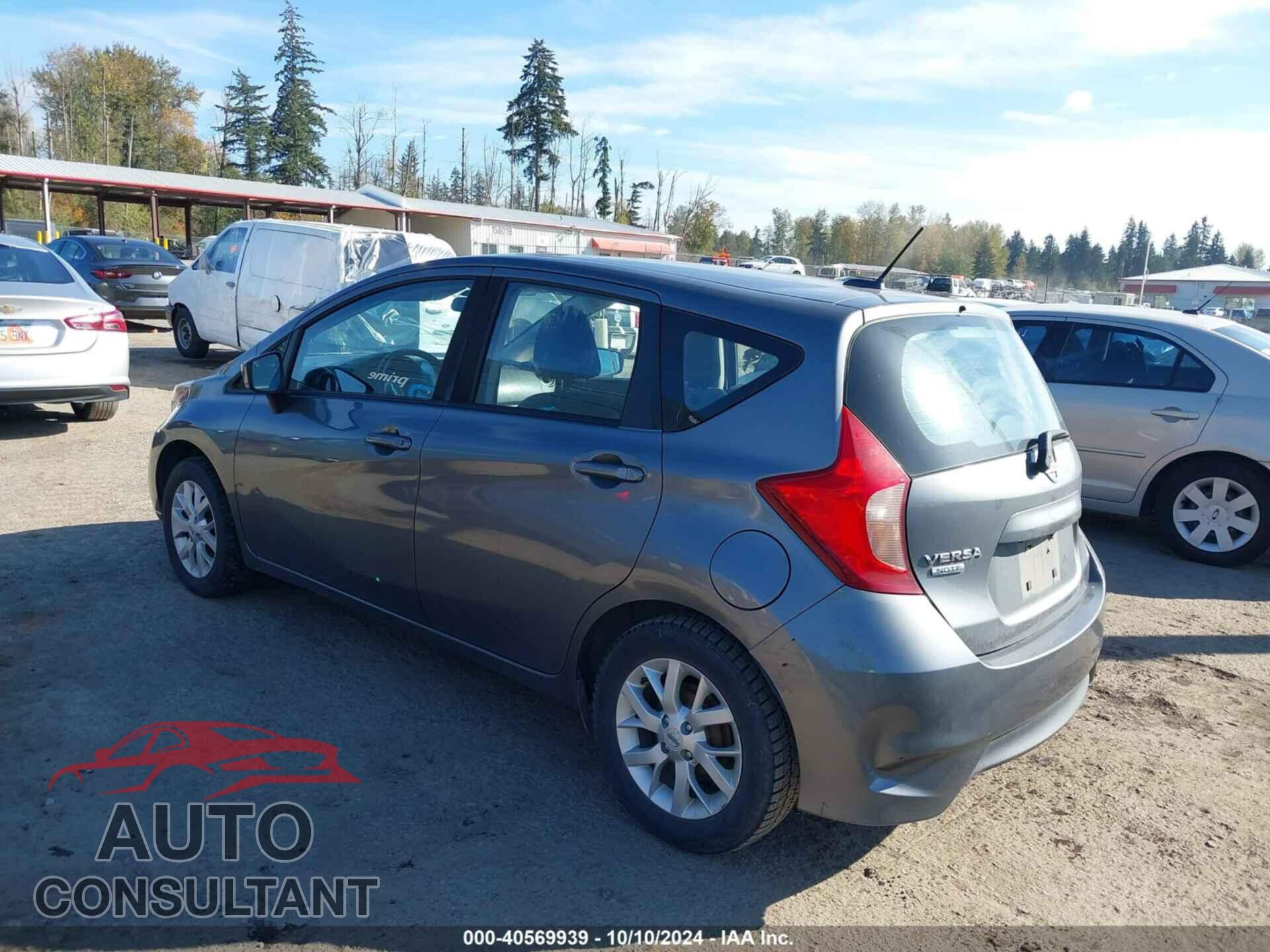 NISSAN VERSA NOTE 2017 - 3N1CE2CP1HL358115