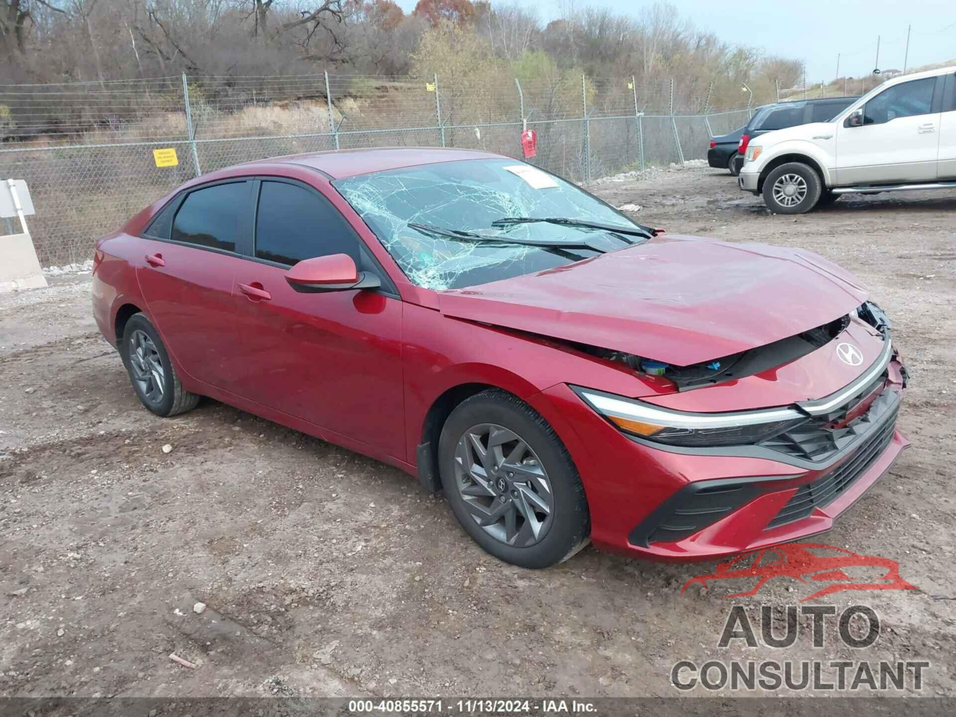 HYUNDAI ELANTRA 2024 - KMHLM4DG0RU721579