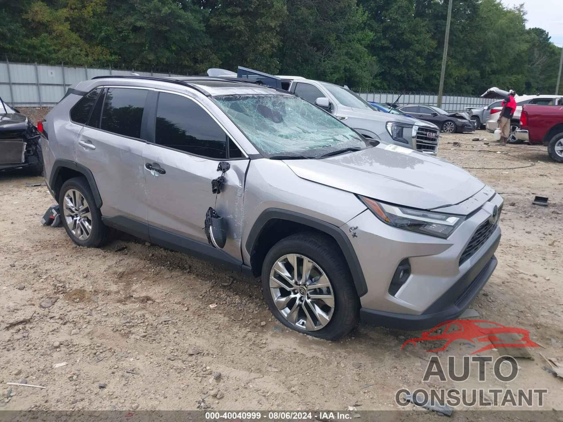 TOYOTA RAV4 2022 - 2T3C1RFV9NC174946