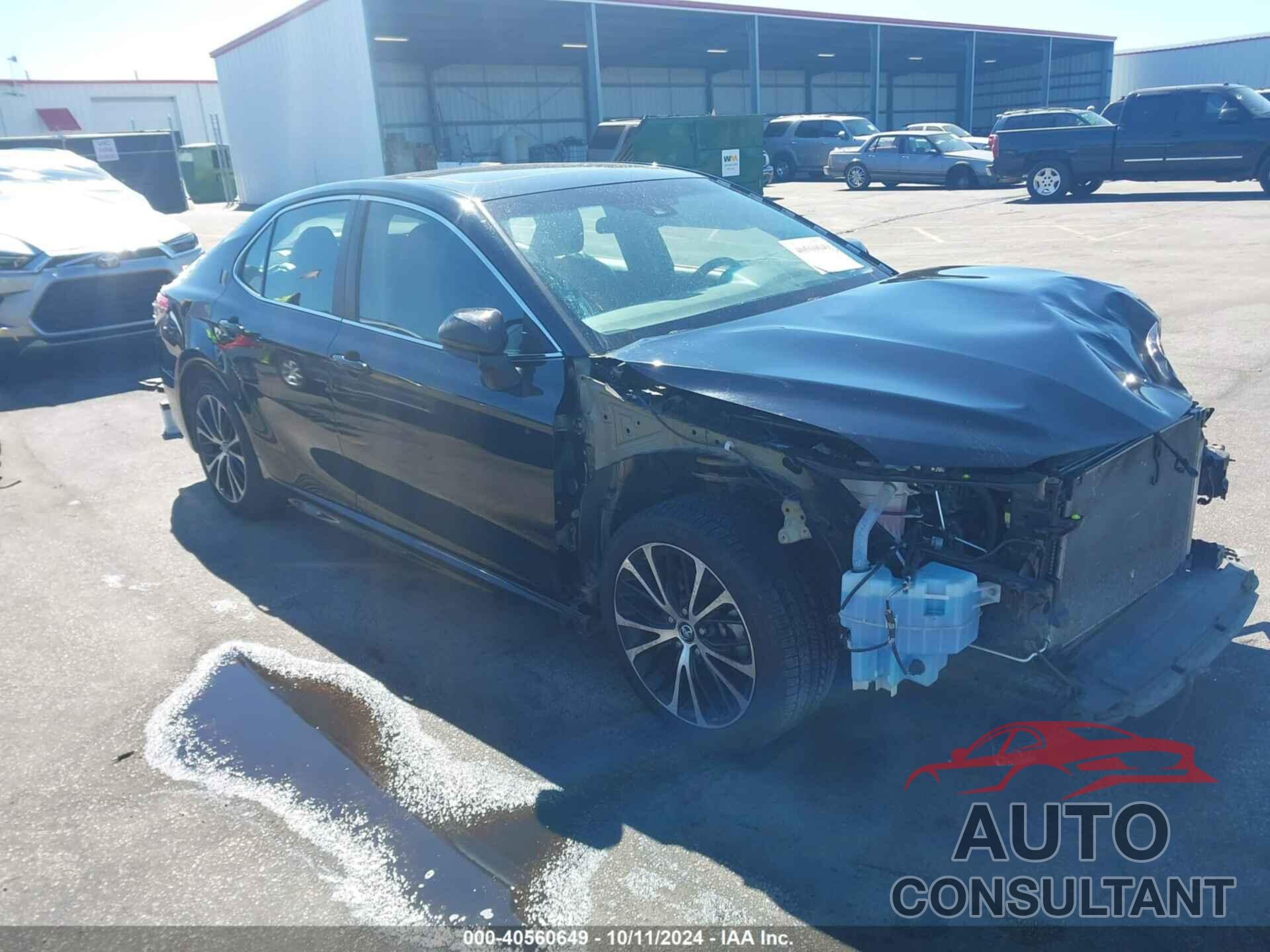 TOYOTA CAMRY 2018 - 4T1B11HK7JU628922