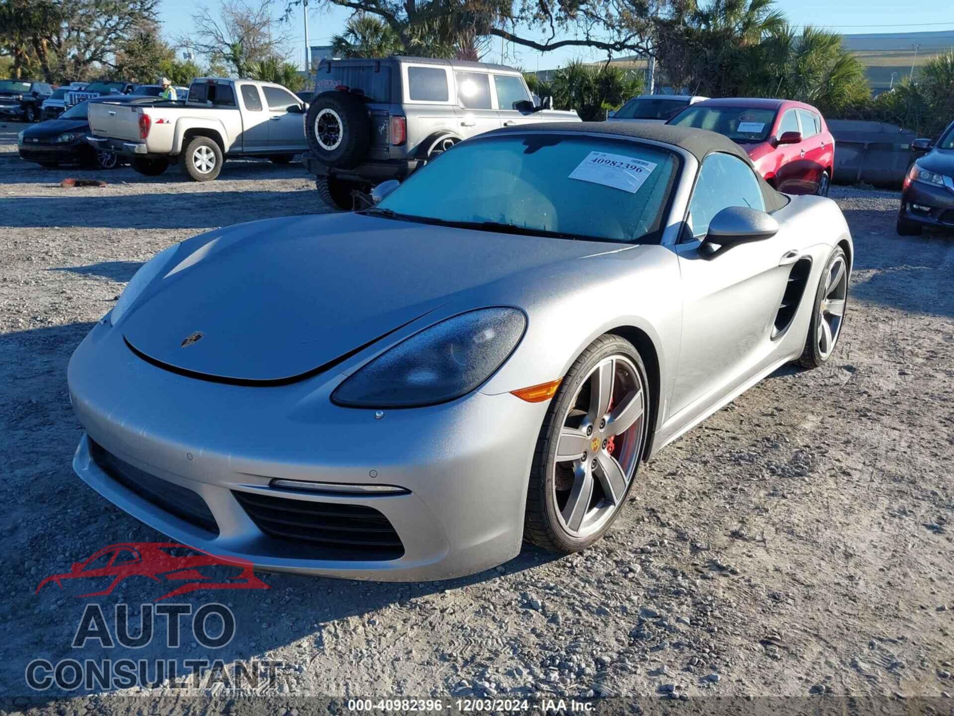 PORSCHE 718 BOXSTER 2018 - WP0CB2A80JS228268