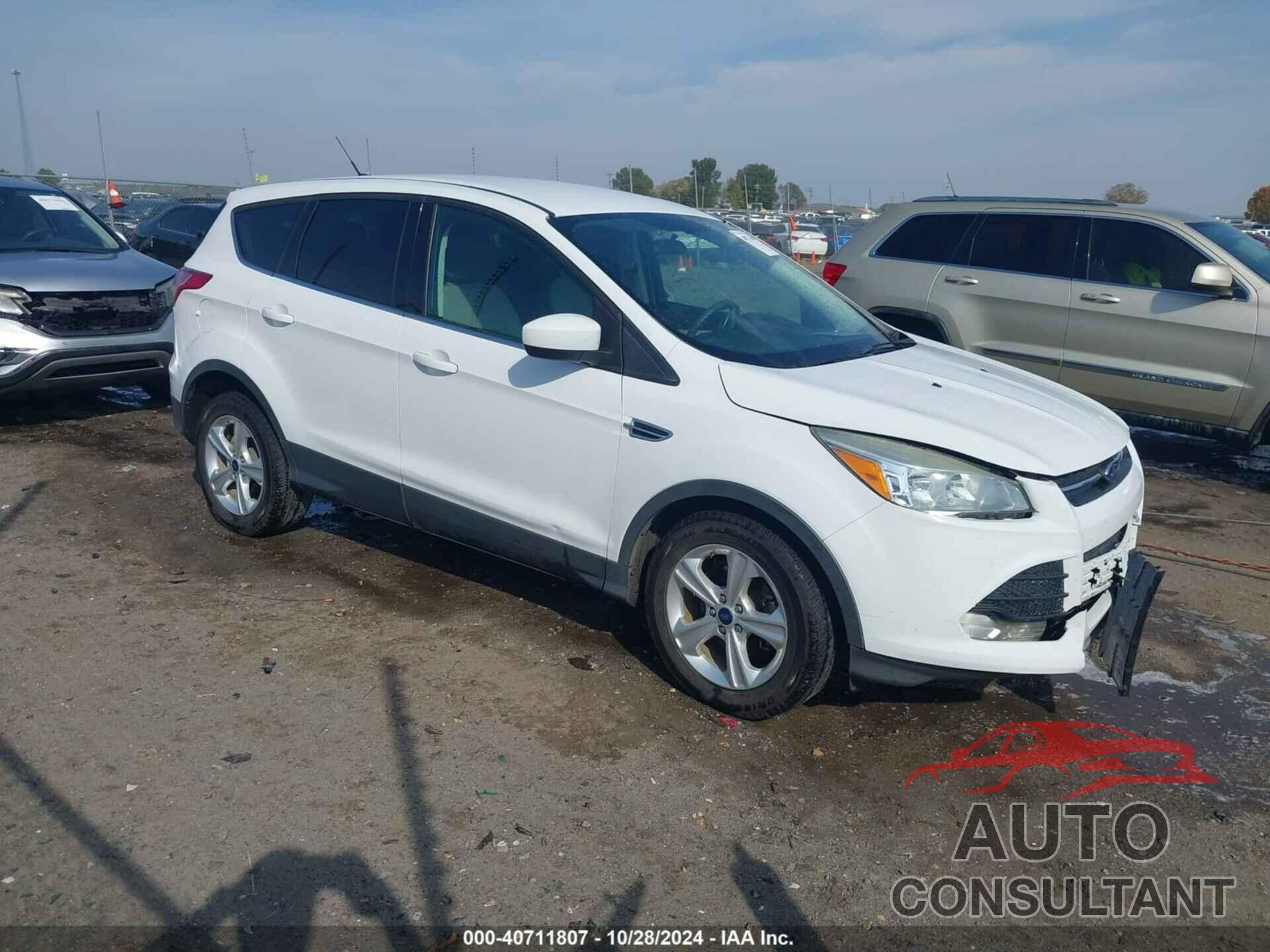 FORD ESCAPE 2015 - 1FMCU0GX9FUB13589