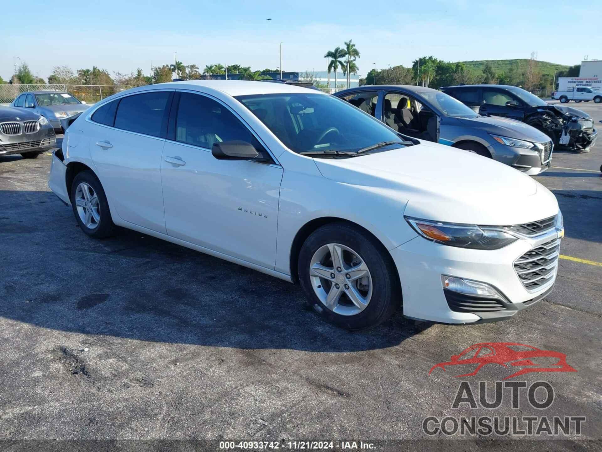 CHEVROLET MALIBU 2022 - 1G1ZB5ST2NF188510