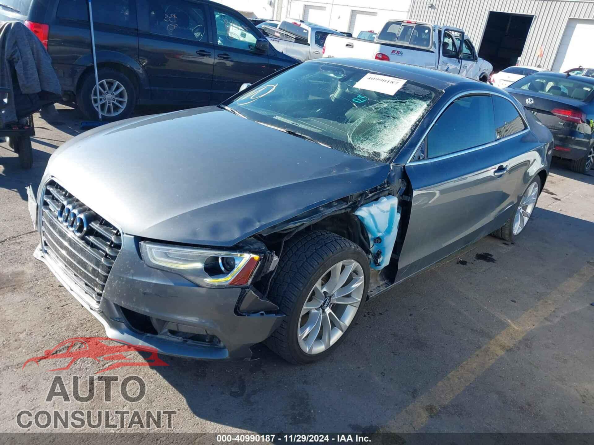 AUDI A5 2013 - WAULFAFR7DA053668