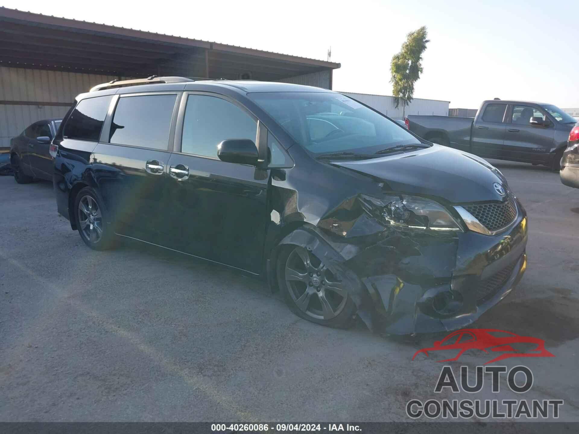 TOYOTA SIENNA 2017 - 5TDXZ3DC6HS815158