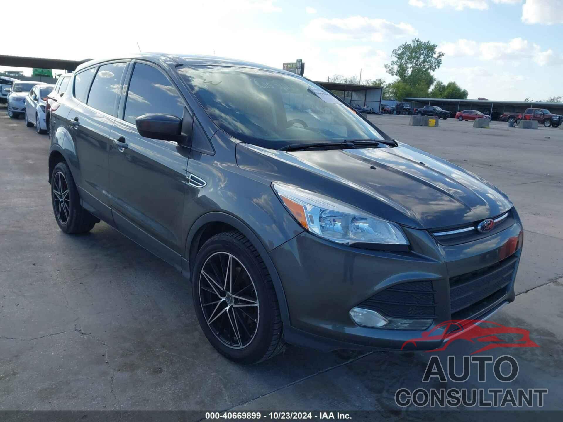 FORD ESCAPE 2016 - 1FMCU0GX7GUA32690