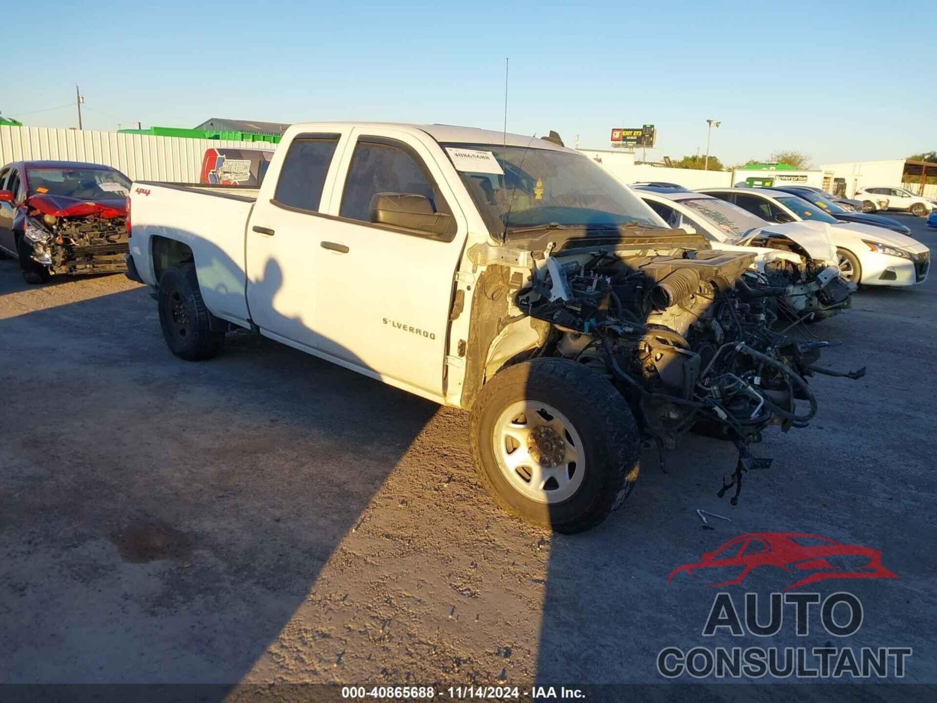 CHEVROLET SILVERADO 1500 2018 - 1GCVKNECXJZ273122