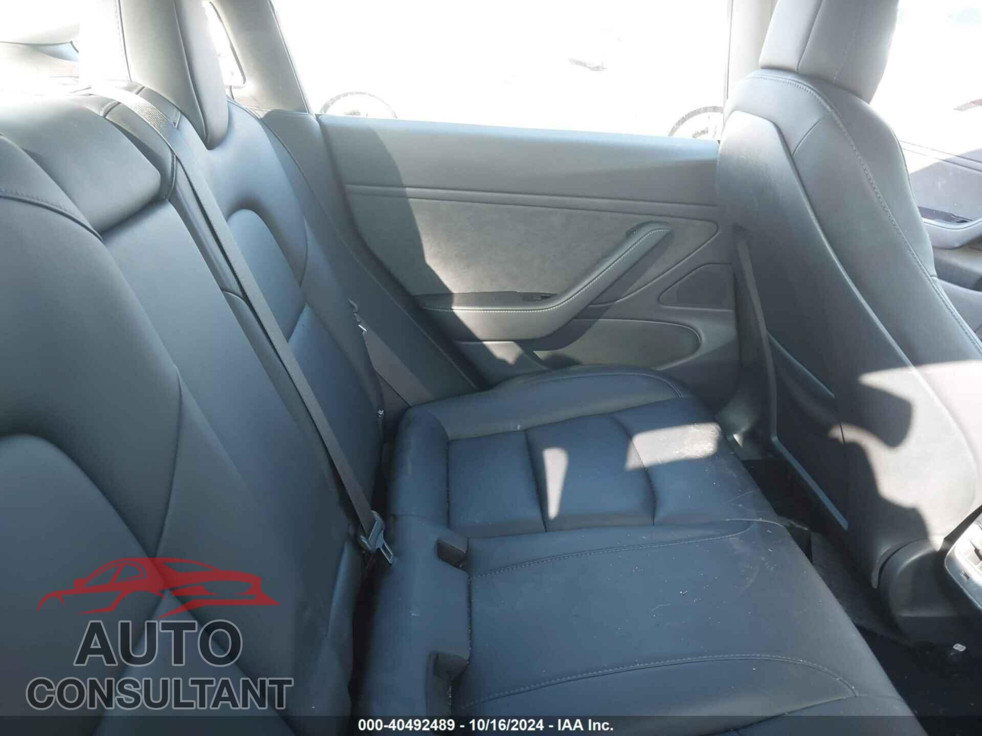 TESLA MODEL 3 2018 - 5YJ3E1EA6JF034579