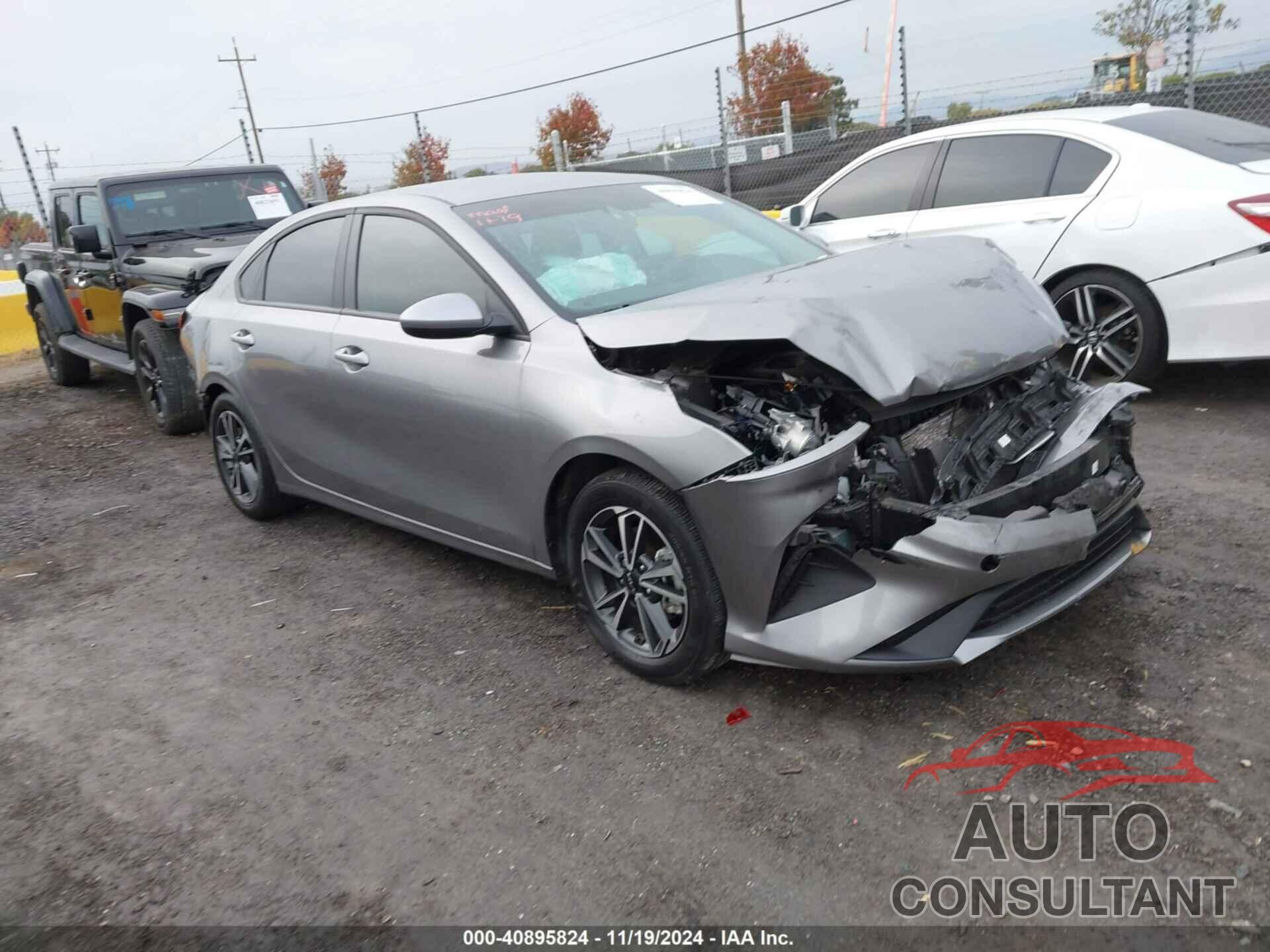 KIA FORTE 2023 - 3KPF24AD4PE604021