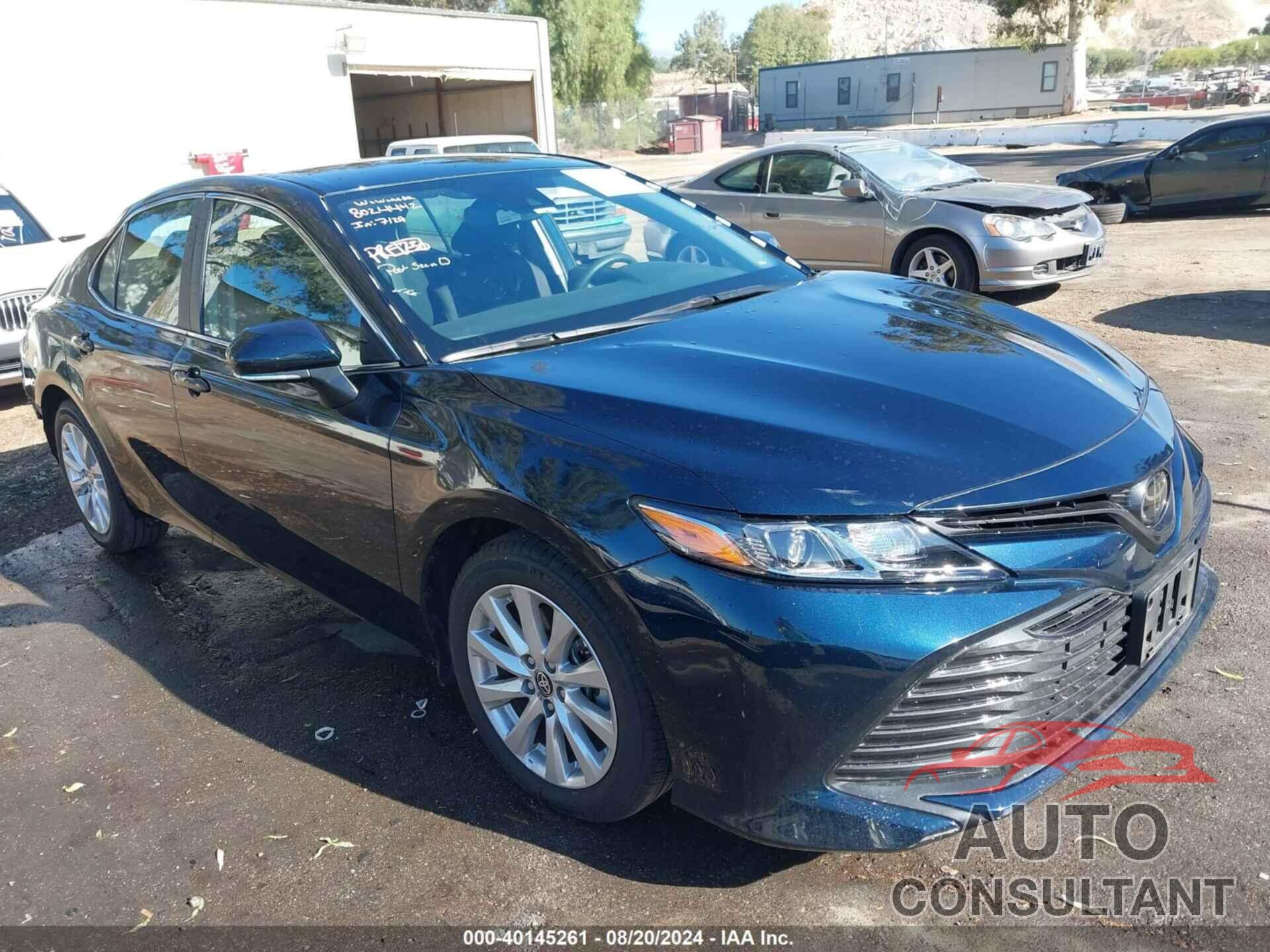 TOYOTA CAMRY 2020 - 4T1L11AK8LU392962