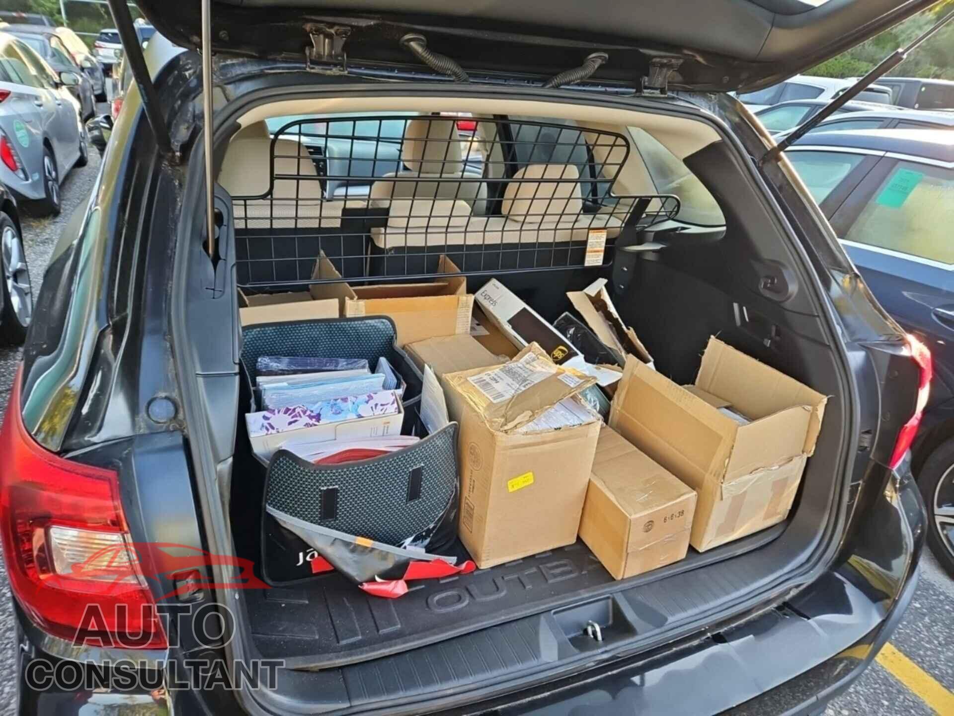 SUBARU OUTBACK 2019 - 4S4BSAFC2K3249763