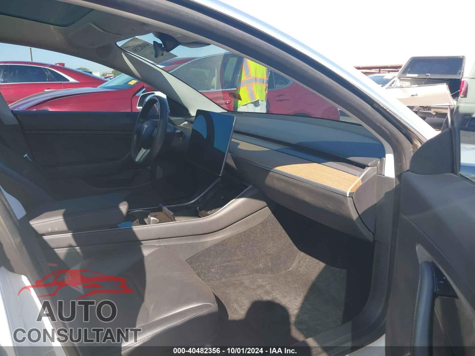 TESLA MODEL 3 2020 - 5YJ3E1EA4LF744759