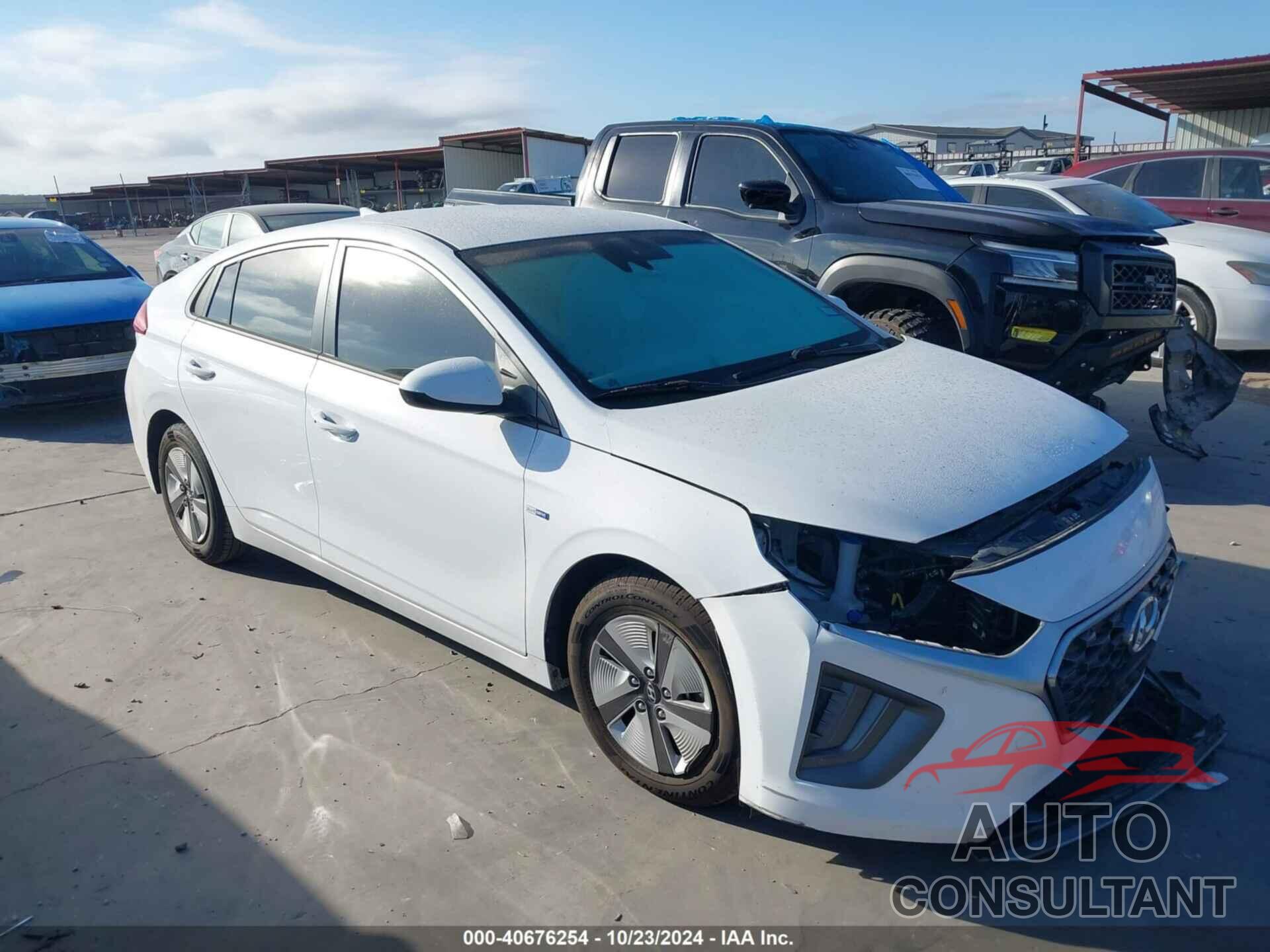 HYUNDAI IONIQ HYBRID 2020 - KMHC65LC5LU187128