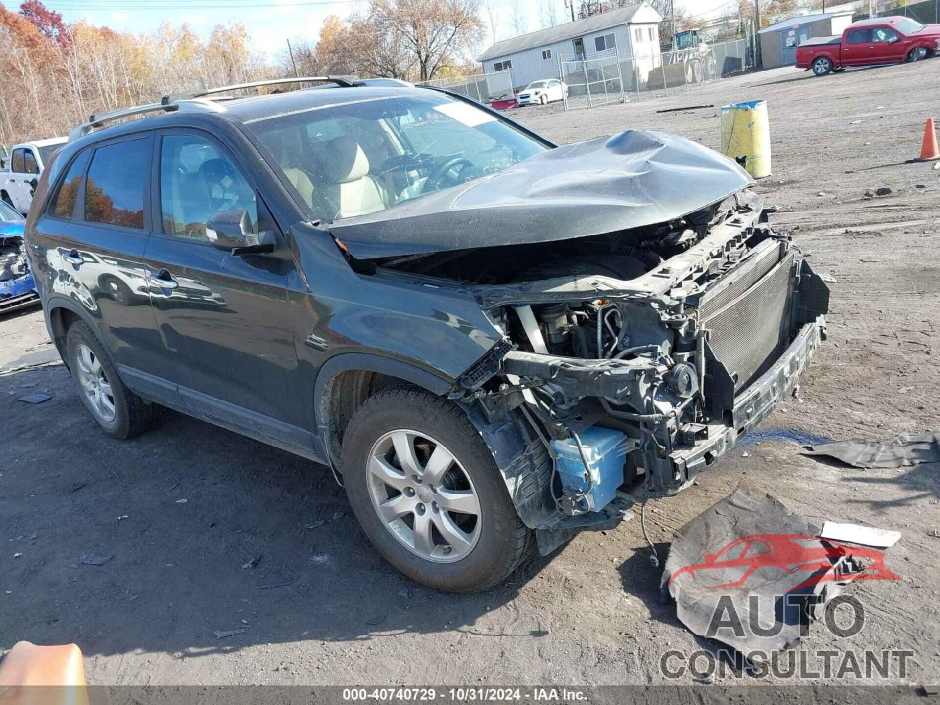 KIA SORENTO 2013 - 5XYKT4A64DG330587