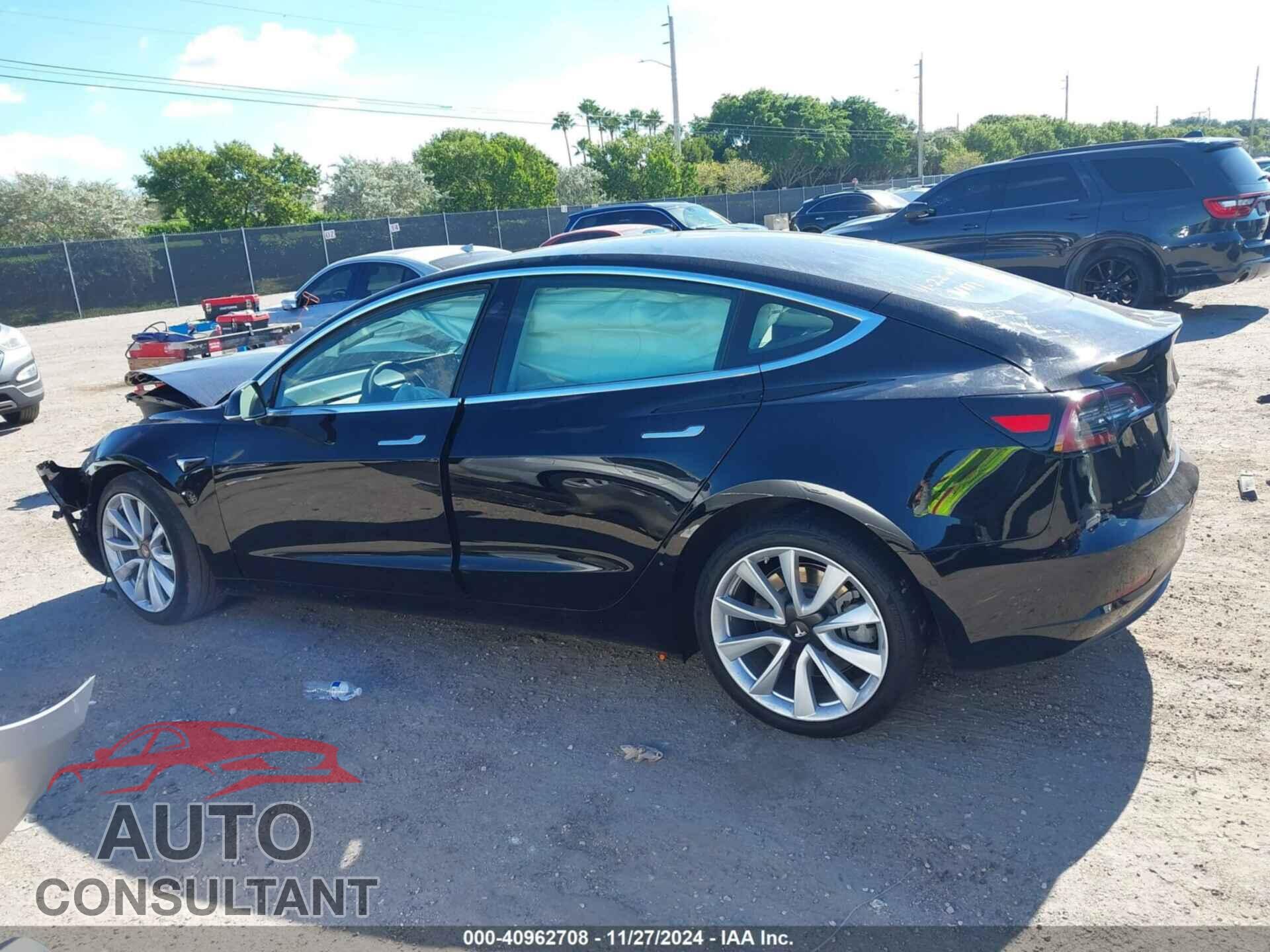TESLA MODEL 3 2020 - 5YJ3E1EA6LF660877