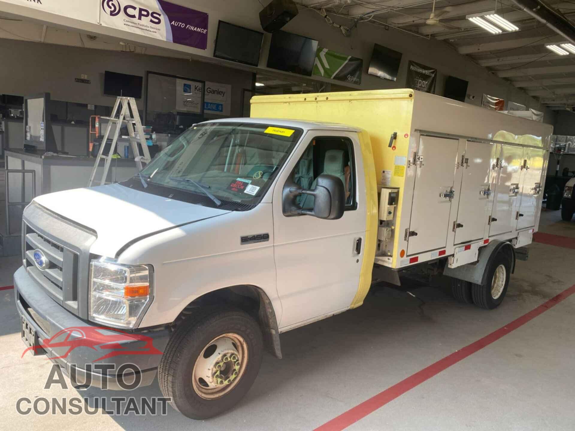 FORD E-450 CUTAWAY 2017 - 1FDXE4FS5HDC72236