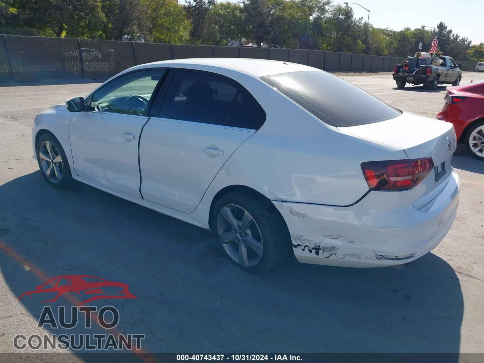 VOLKSWAGEN JETTA 2017 - 3VW2B7AJ0HM285145