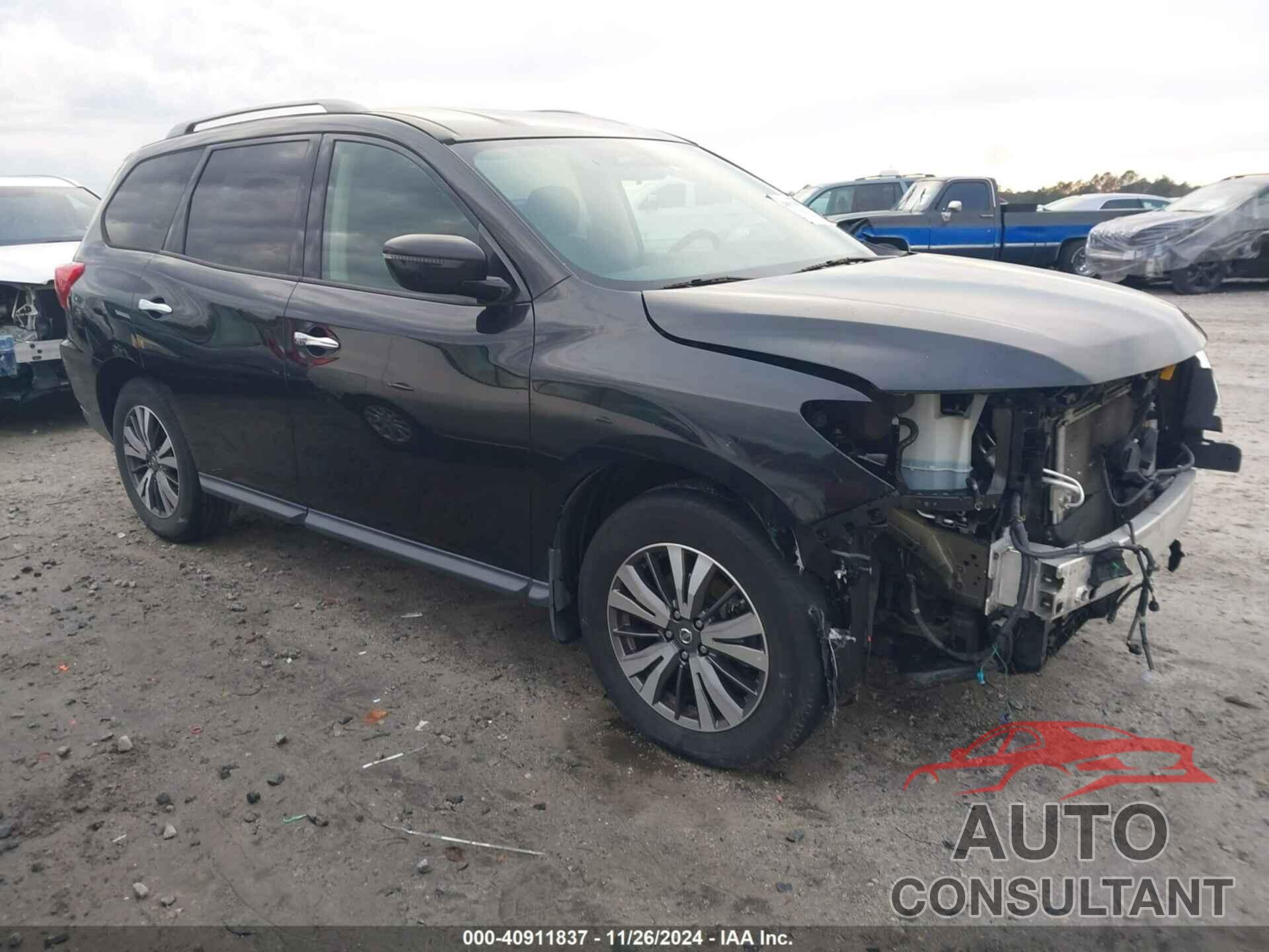 NISSAN PATHFINDER 2017 - 5N1DR2MM6HC669802