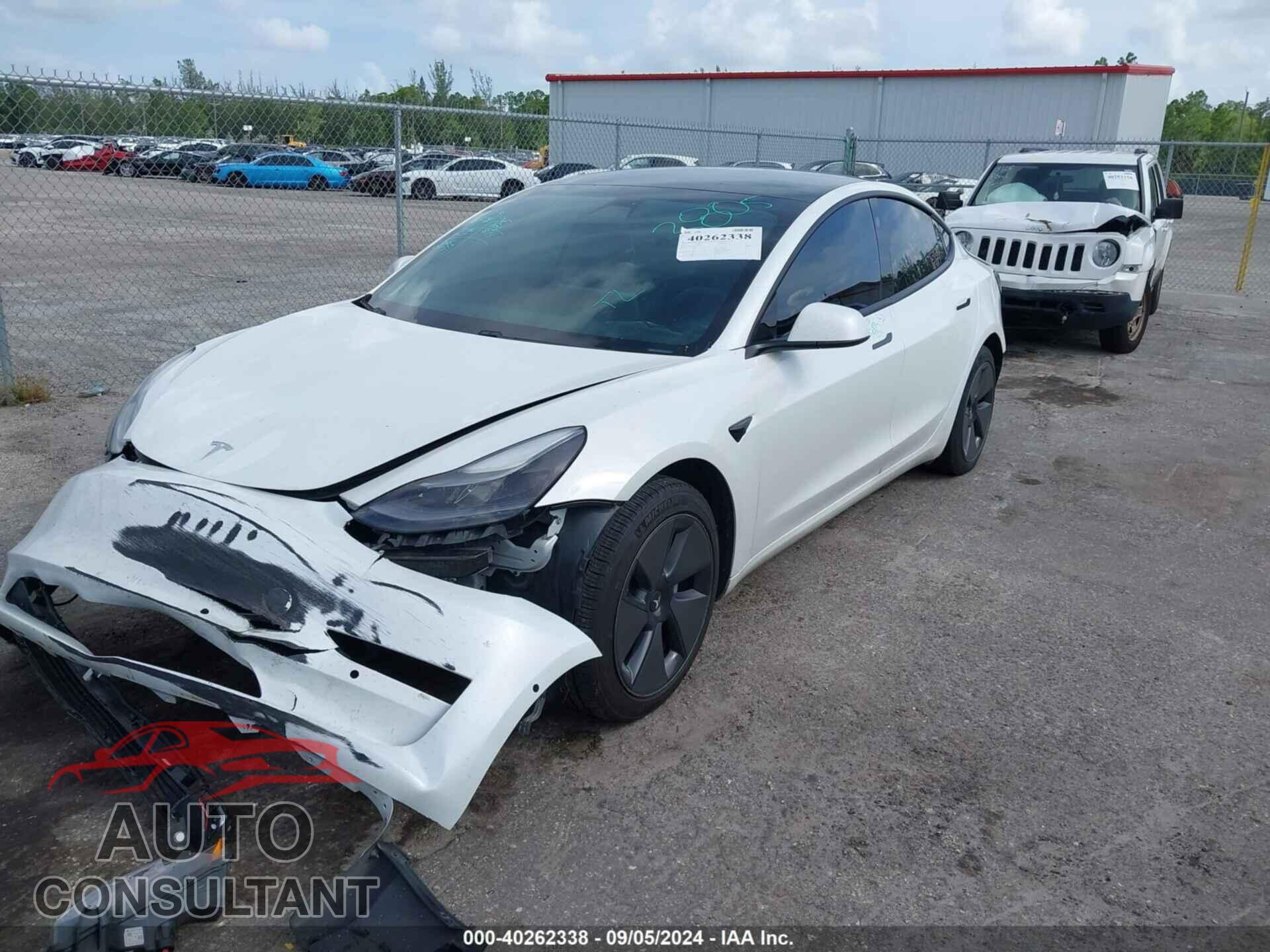 TESLA MODEL 3 2021 - 5YJ3E1EAXMF922613