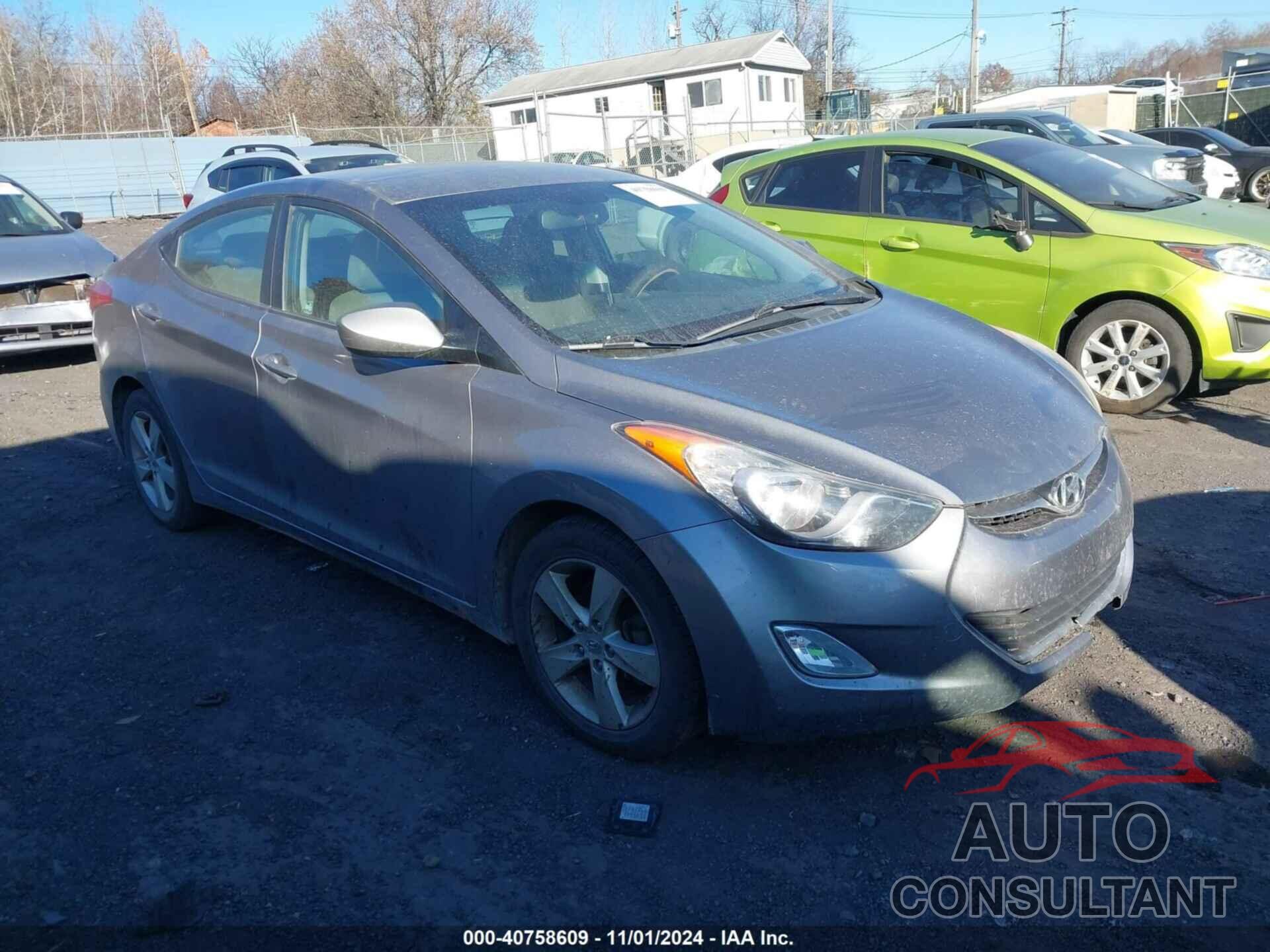 HYUNDAI ELANTRA 2013 - KMHDH4AE3DU607306